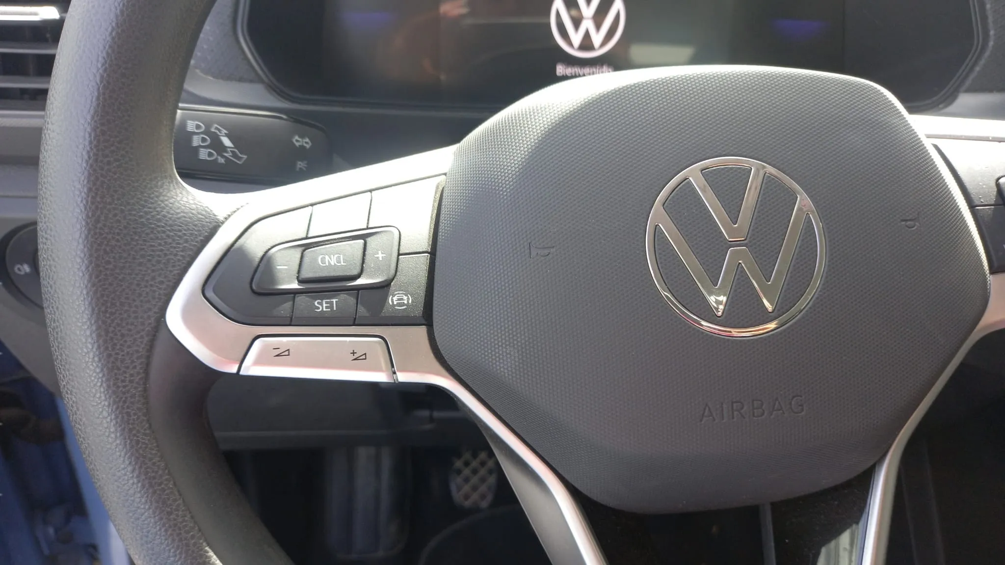 Volkswagen T-Cross 1.0 TSI - foto 10