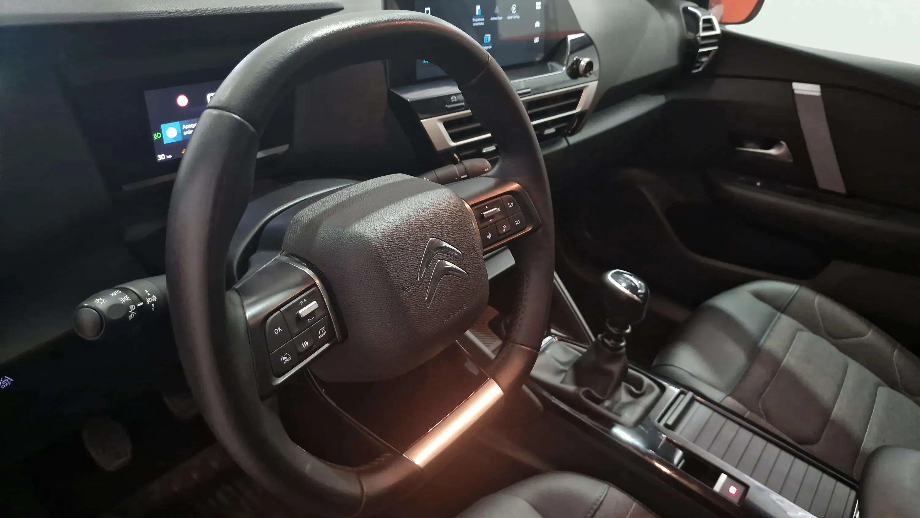 Citroën C4 PureTech 130 Plus - foto 14