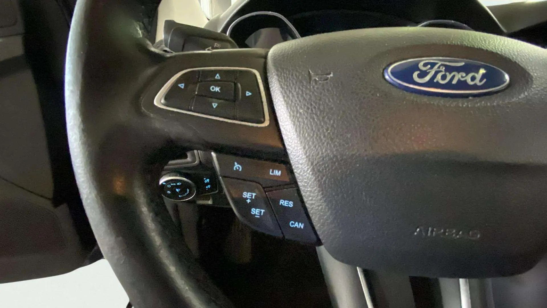 Ford Focus 1.5 EcoBlue Active - foto 13