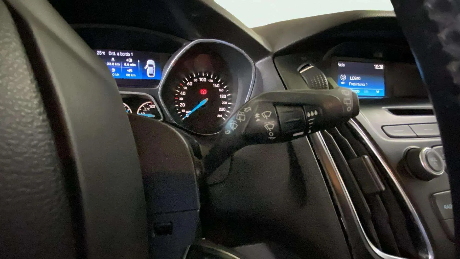 Ford Focus 1.5 EcoBlue Active - foto 12