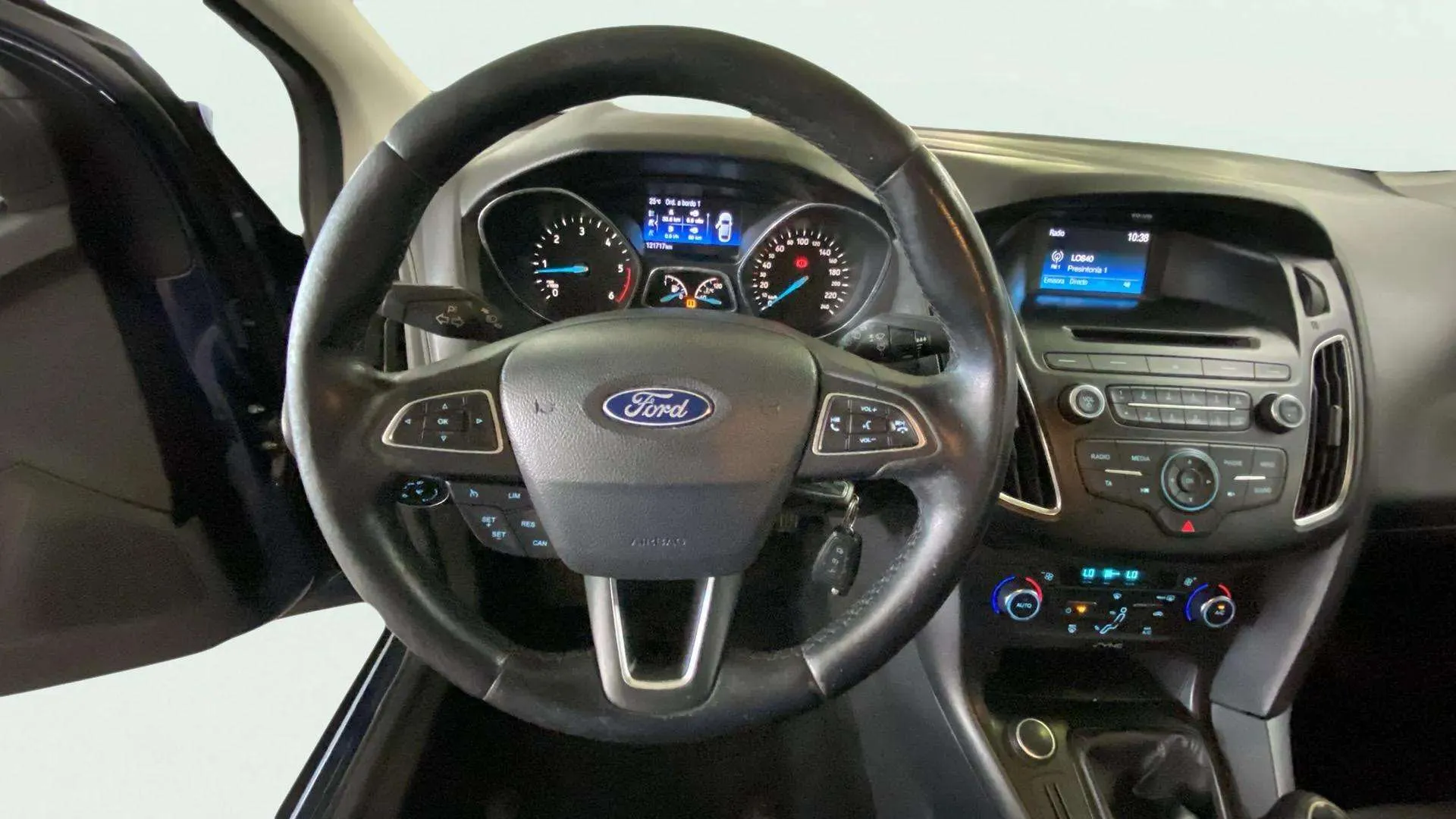 Ford Focus 1.5 EcoBlue Active - foto 15