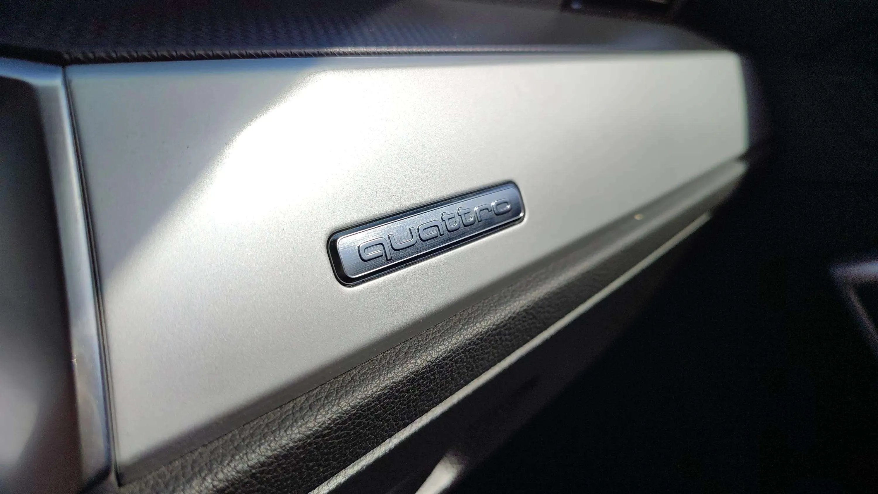Audi Q3 40 TDI S tronic quattro - foto 18