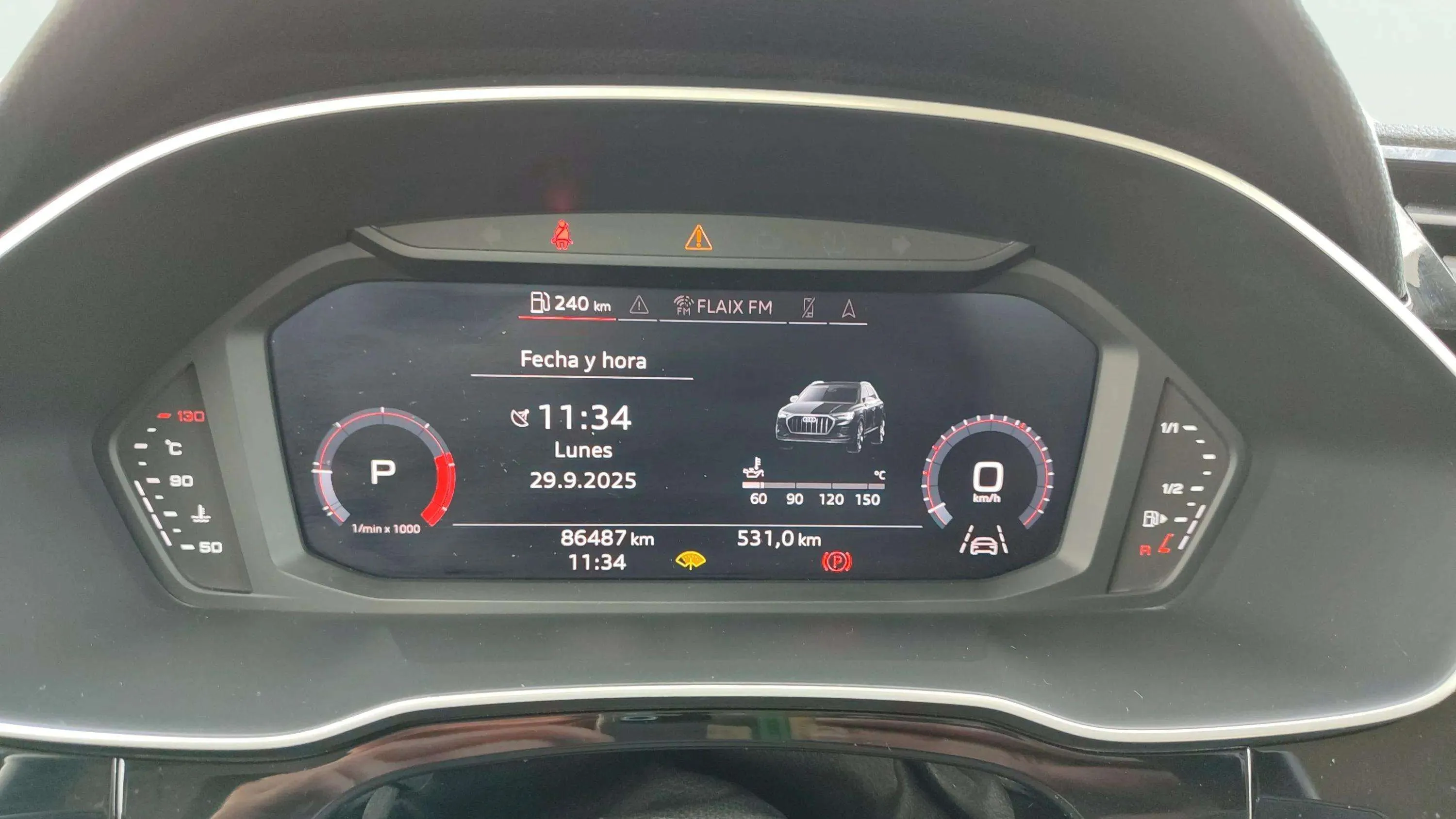 Audi Q3 40 TDI S tronic quattro - foto 9