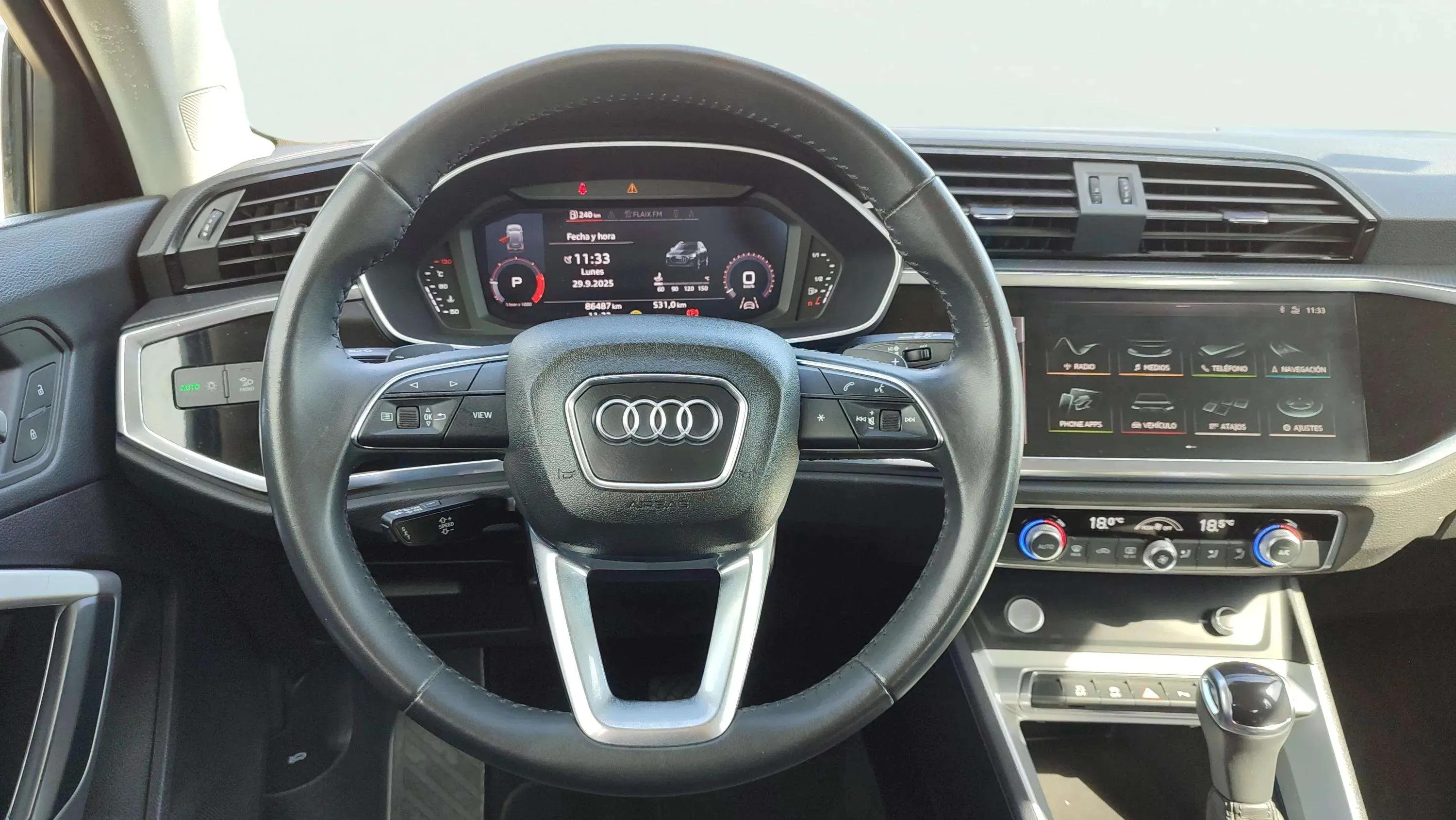 Audi Q3 40 TDI S tronic quattro - foto 8