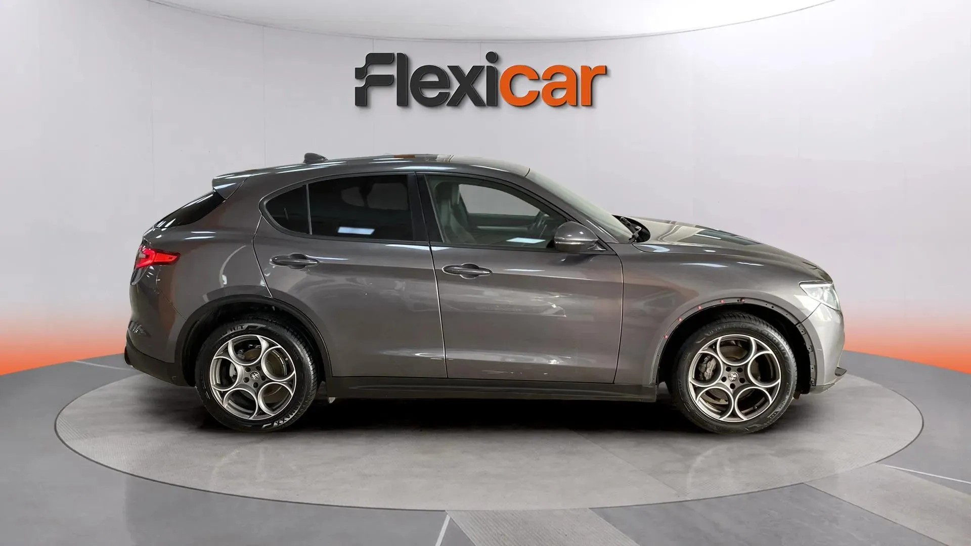Alfa Romeo Stelvio 2.2 Diesel Sprint RWD - foto 3