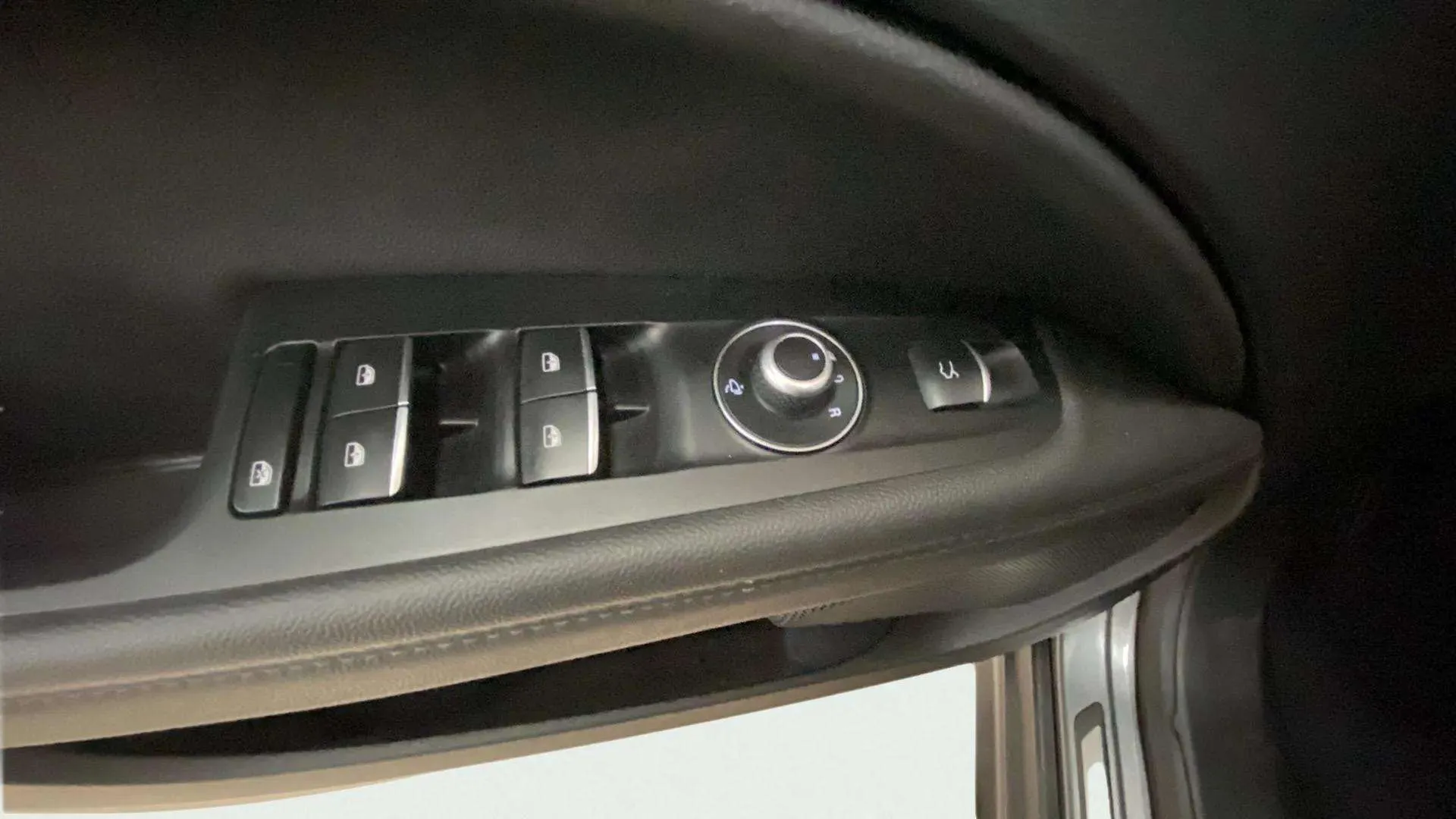 Alfa Romeo Stelvio 2.2 Diesel Sprint RWD - foto 15