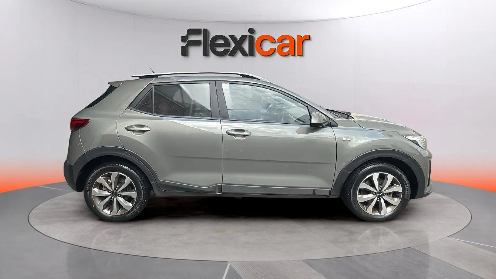 Kia Stonic 1.0 T-GDi MHEV iMT Concept - foto 8