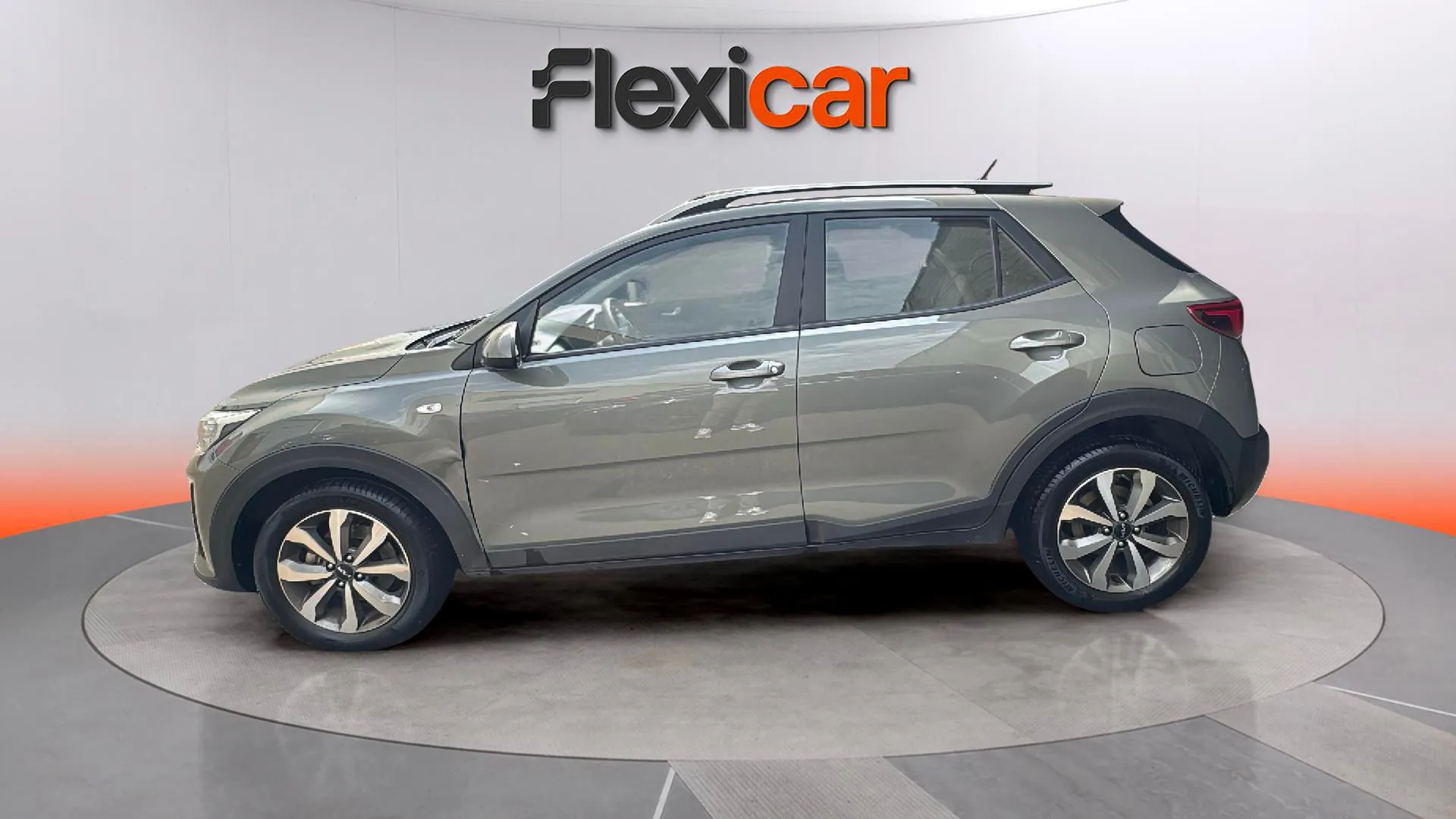 Kia Stonic 1.0 T-GDi MHEV iMT Concept - foto 4