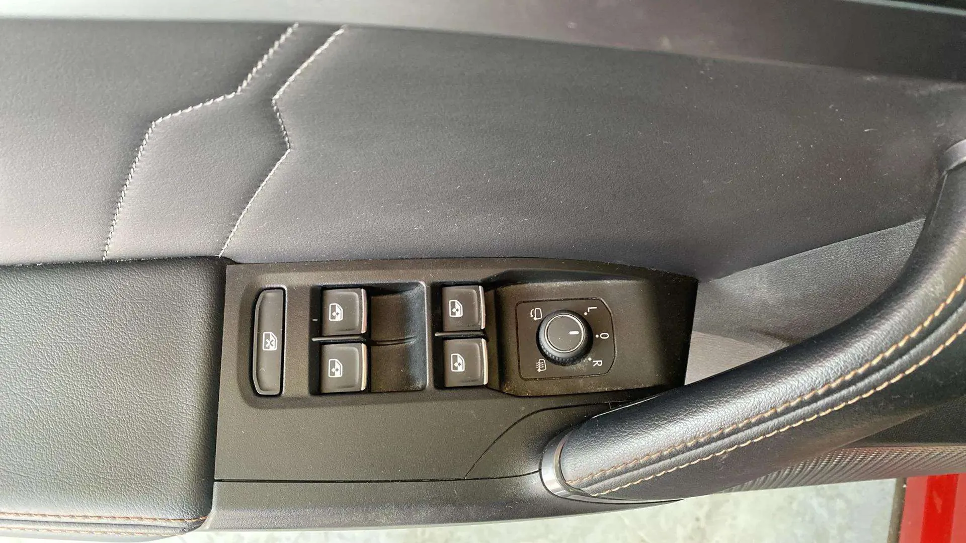 Cupra Formentor 2.0 TSI 4Drive DSG - foto 21