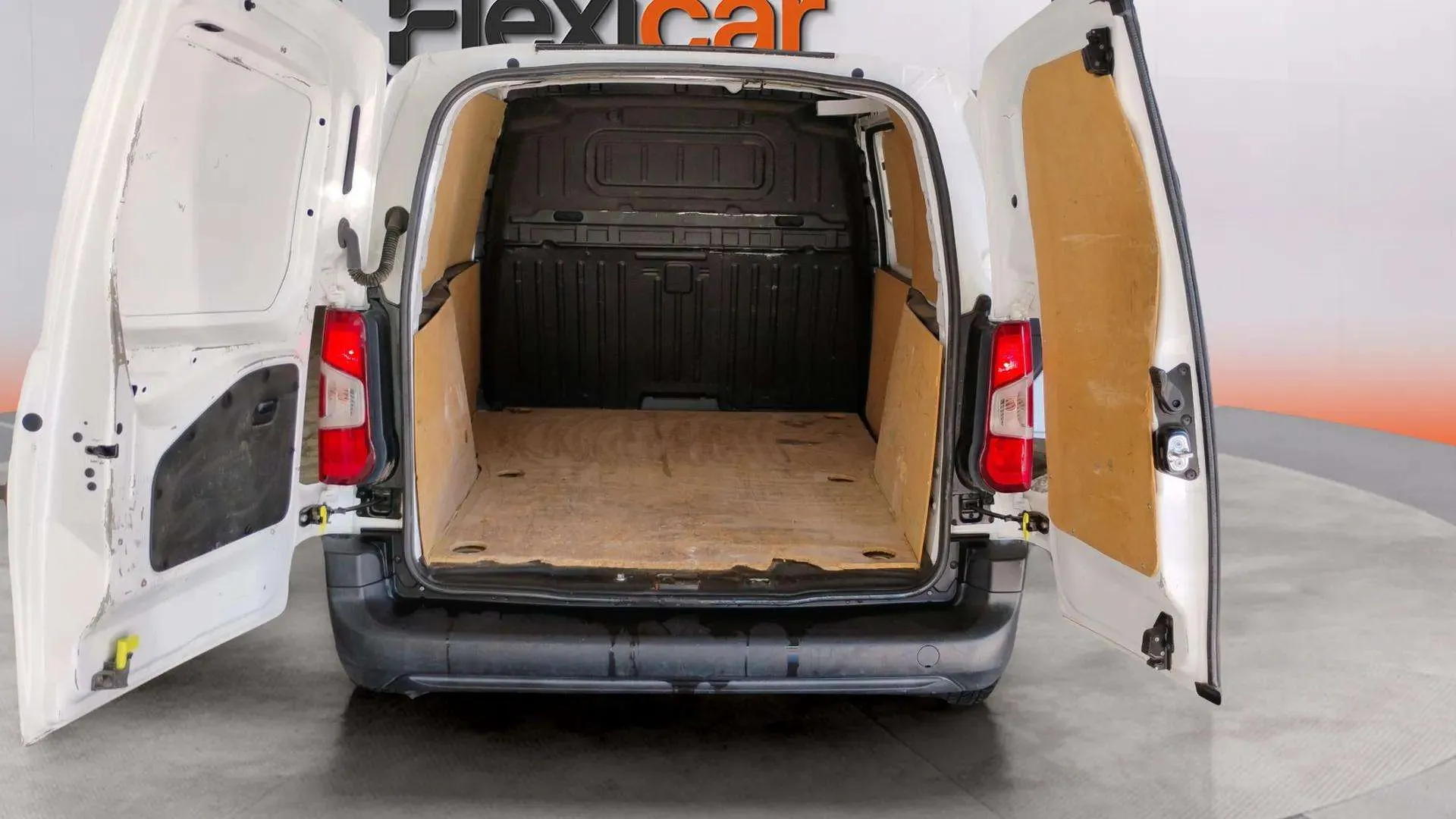 Peugeot Partner Pro Standard 600kg BlueHDi - foto 15