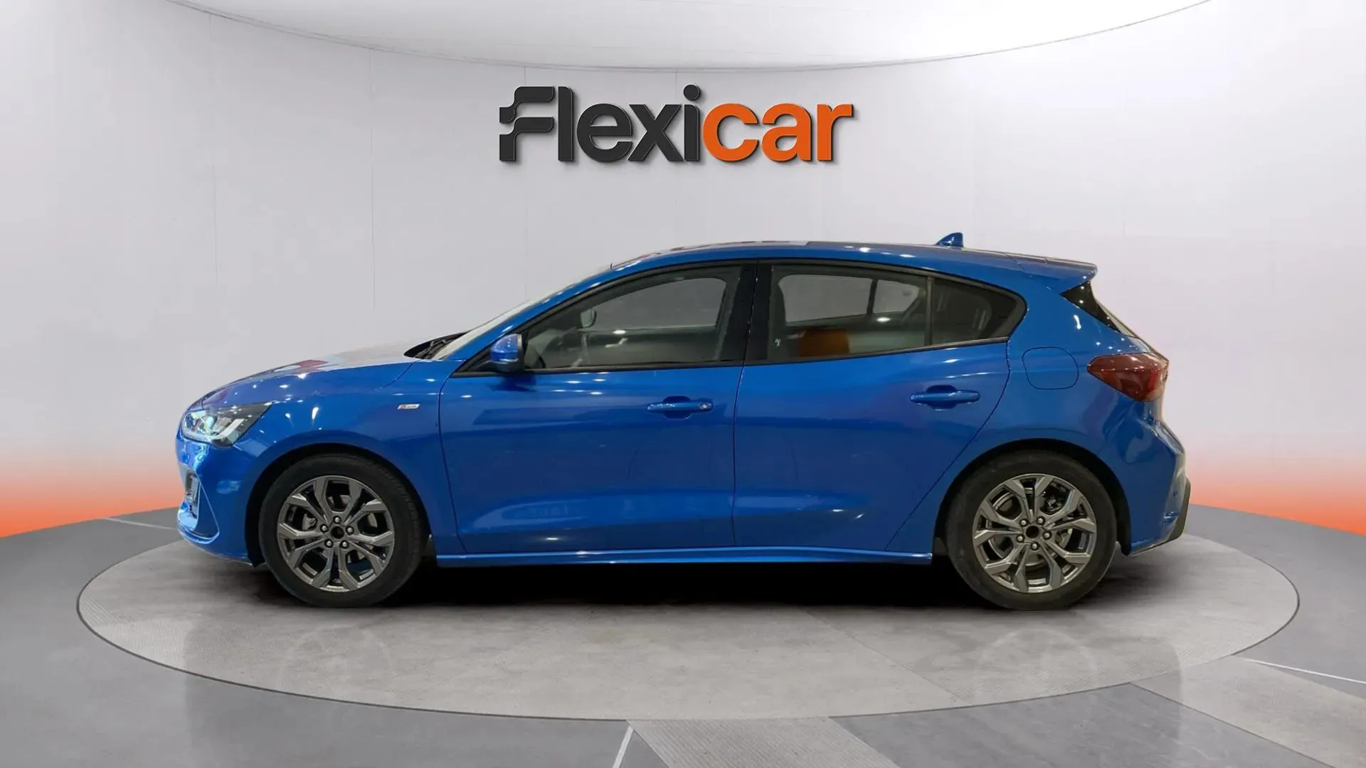 Ford Focus 1.0 EcoBoost MHEV ST-Line - foto 4