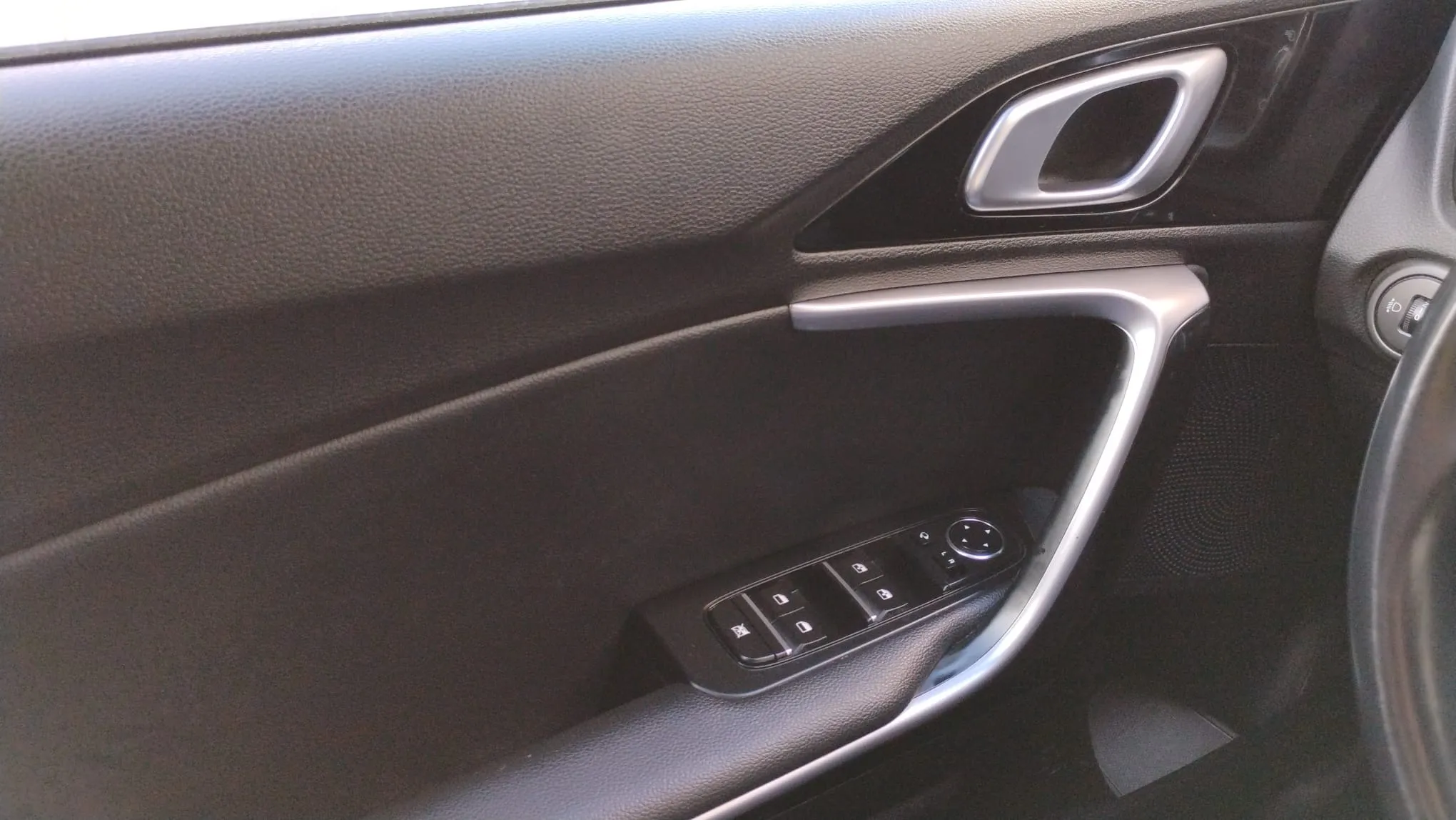 Kia Ceed Tourer 1.6 MHEV Tech DCT - foto 24
