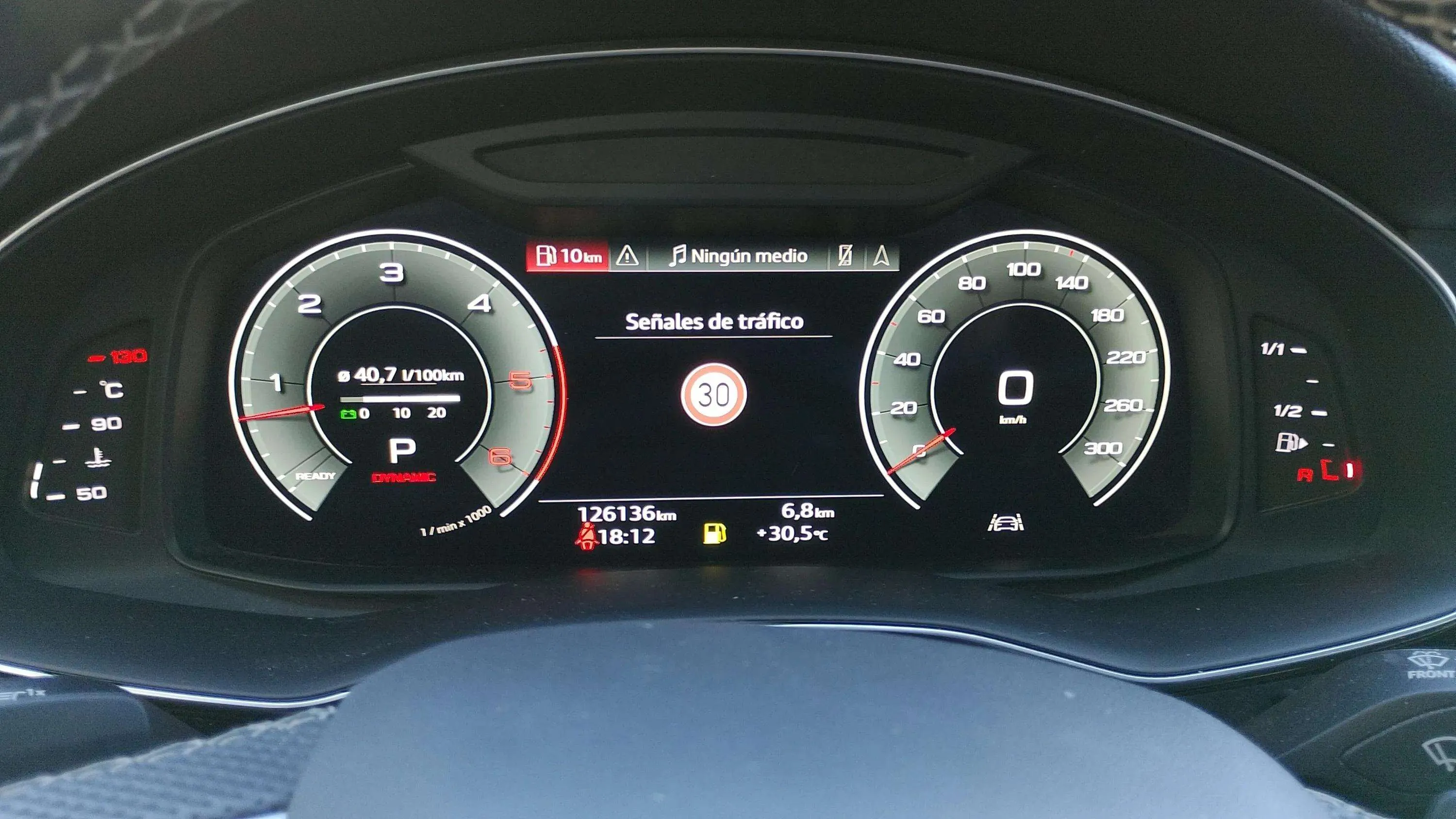 Audi Q7 S line 45 TDI quat. tip. - foto 9
