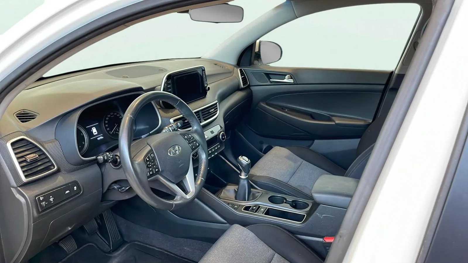 Hyundai Tucson 1.6 CRDi 48V SLE 4x2 - foto 12