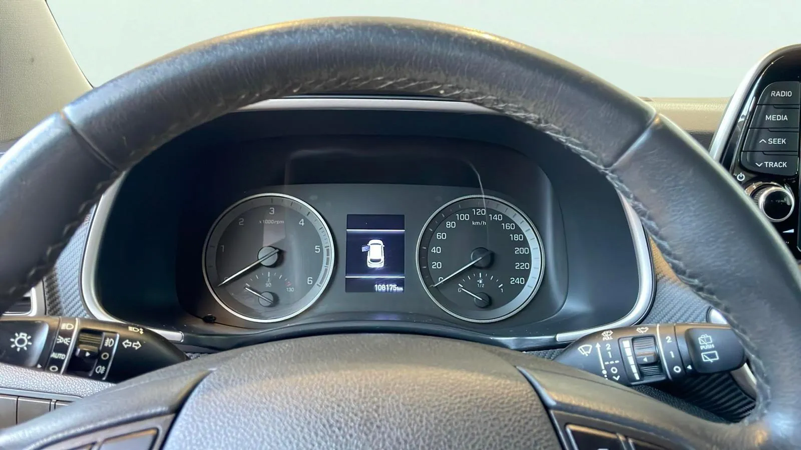 Hyundai Tucson 1.6 CRDi 48V SLE 4x2 - foto 6