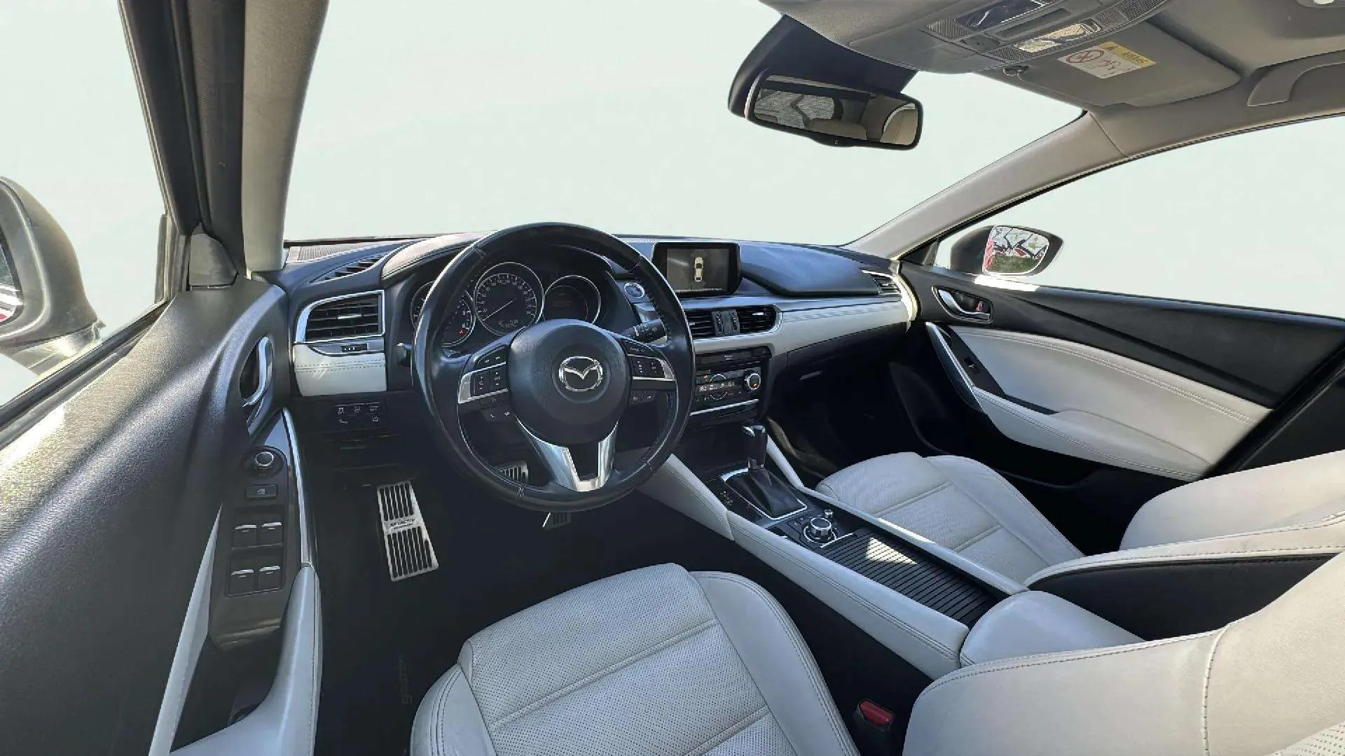 Mazda Mazda6 175 4WD - foto 15