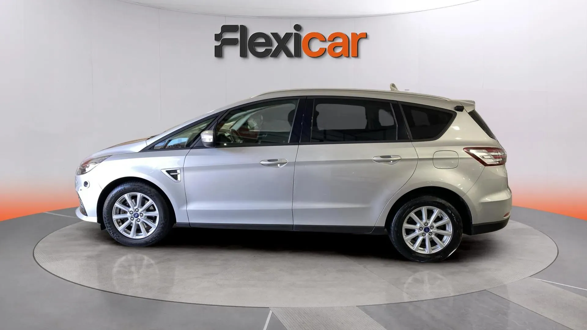 Ford S-Max 2.0 TDCi Vignale PowerShift AWD - foto 3