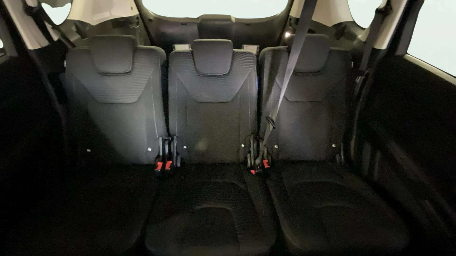 Ford S-Max 2.0 TDCi Vignale PowerShift AWD - foto 11