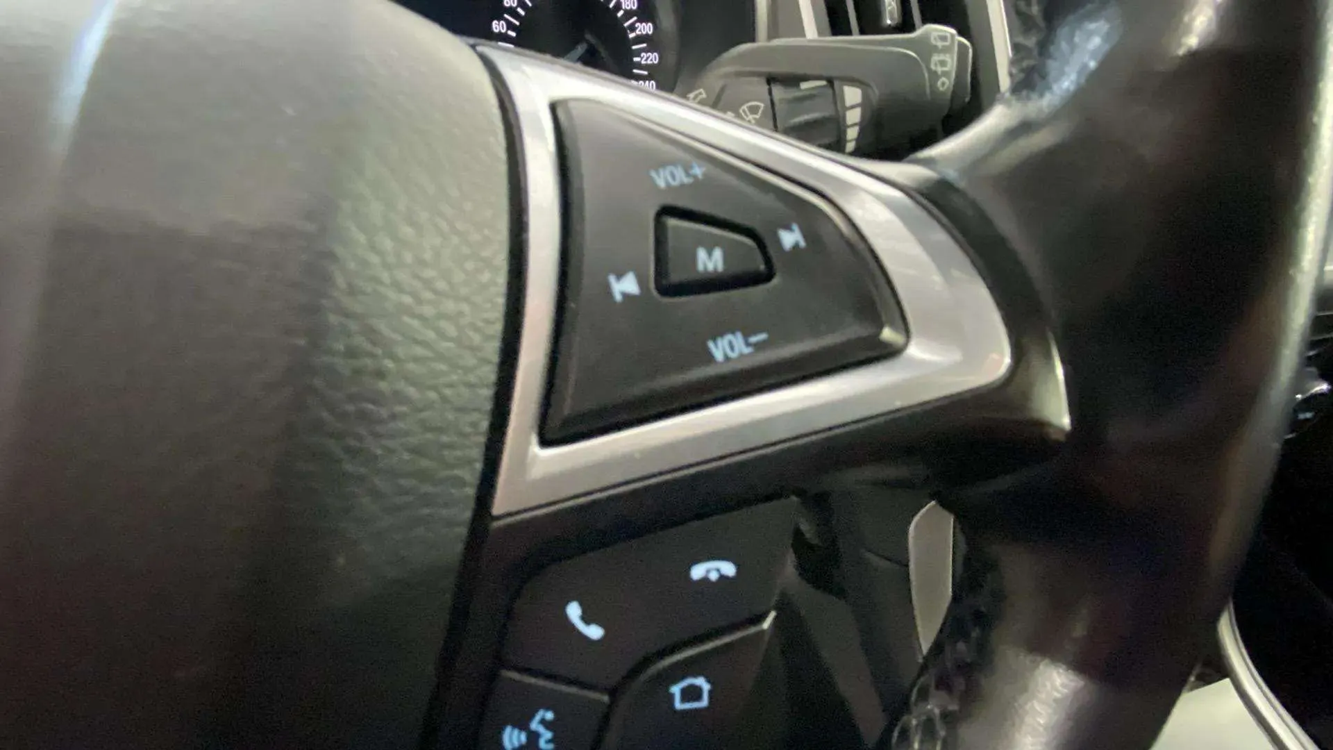 Ford S-Max 2.0 TDCi Vignale PowerShift AWD - foto 16