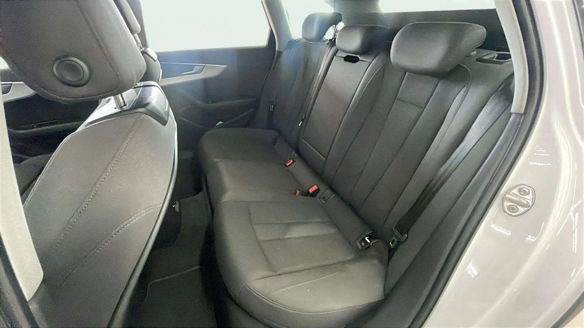 Audi A4 Allroad 2.0 TDI quat S tr unlimited - foto 12