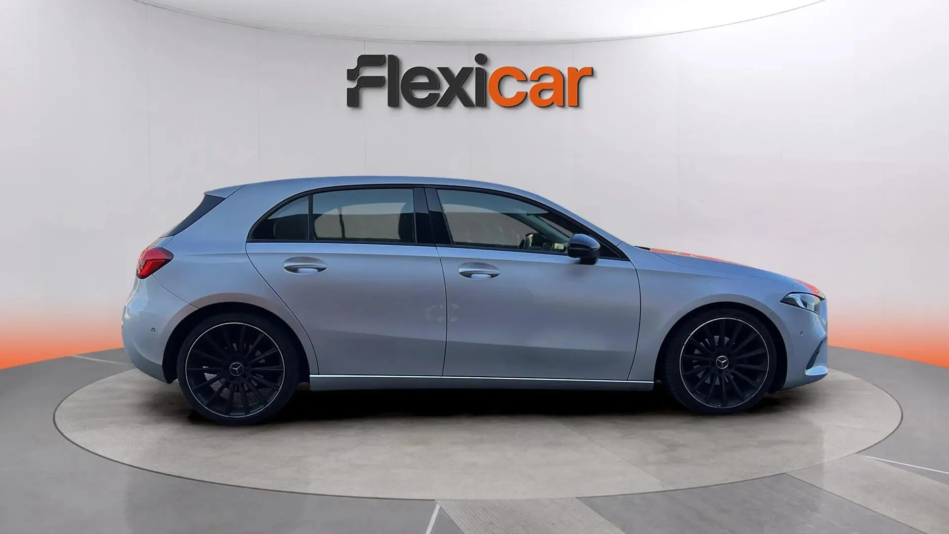 Mercedes-Benz Clase A A 180 d - foto 11