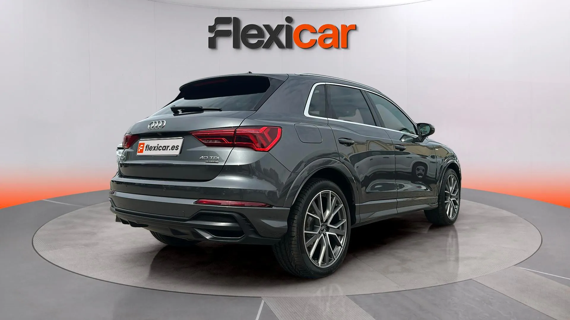 Audi Q3 40 TDI S tronic quattro S Line - foto 7