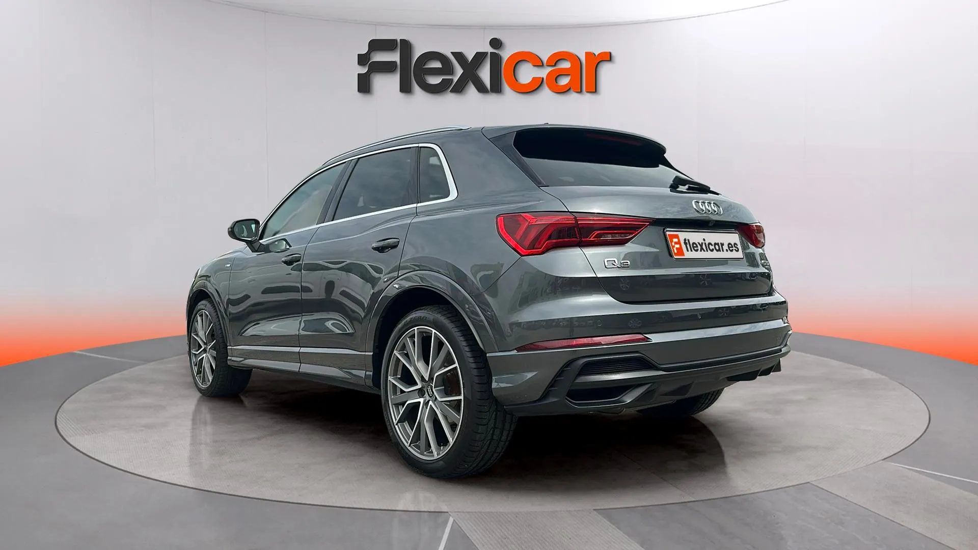 Audi Q3 40 TDI S tronic quattro S Line - foto 5