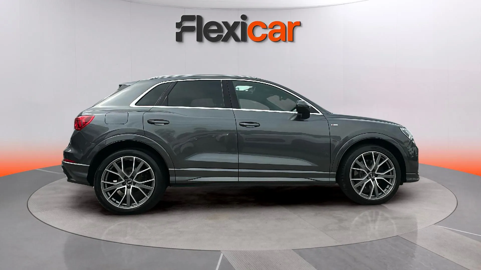Audi Q3 40 TDI S tronic quattro S Line - foto 8