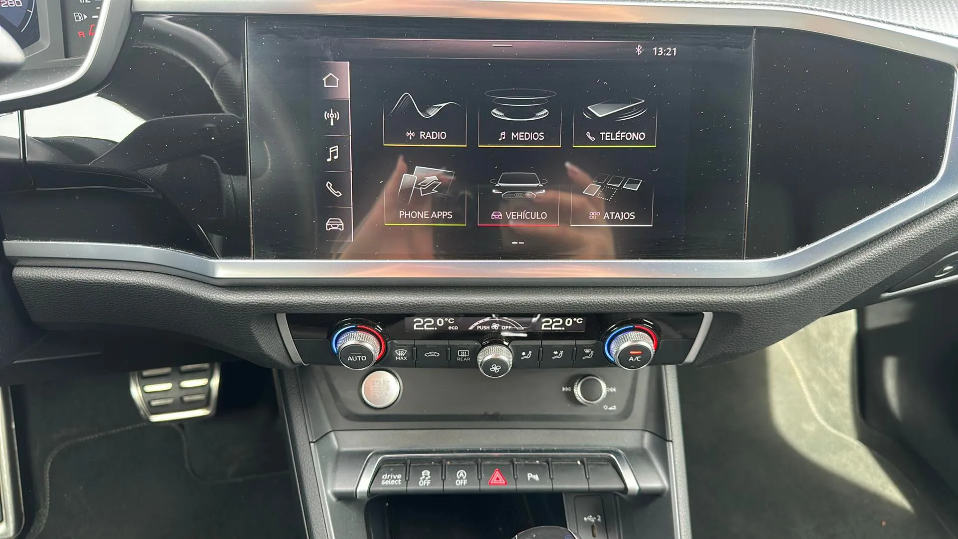 Audi Q3 40 TDI S tronic quattro S Line - foto 12