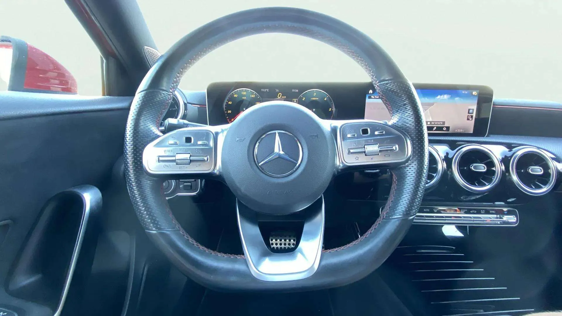Mercedes-Benz Clase A A 180 d - foto 12