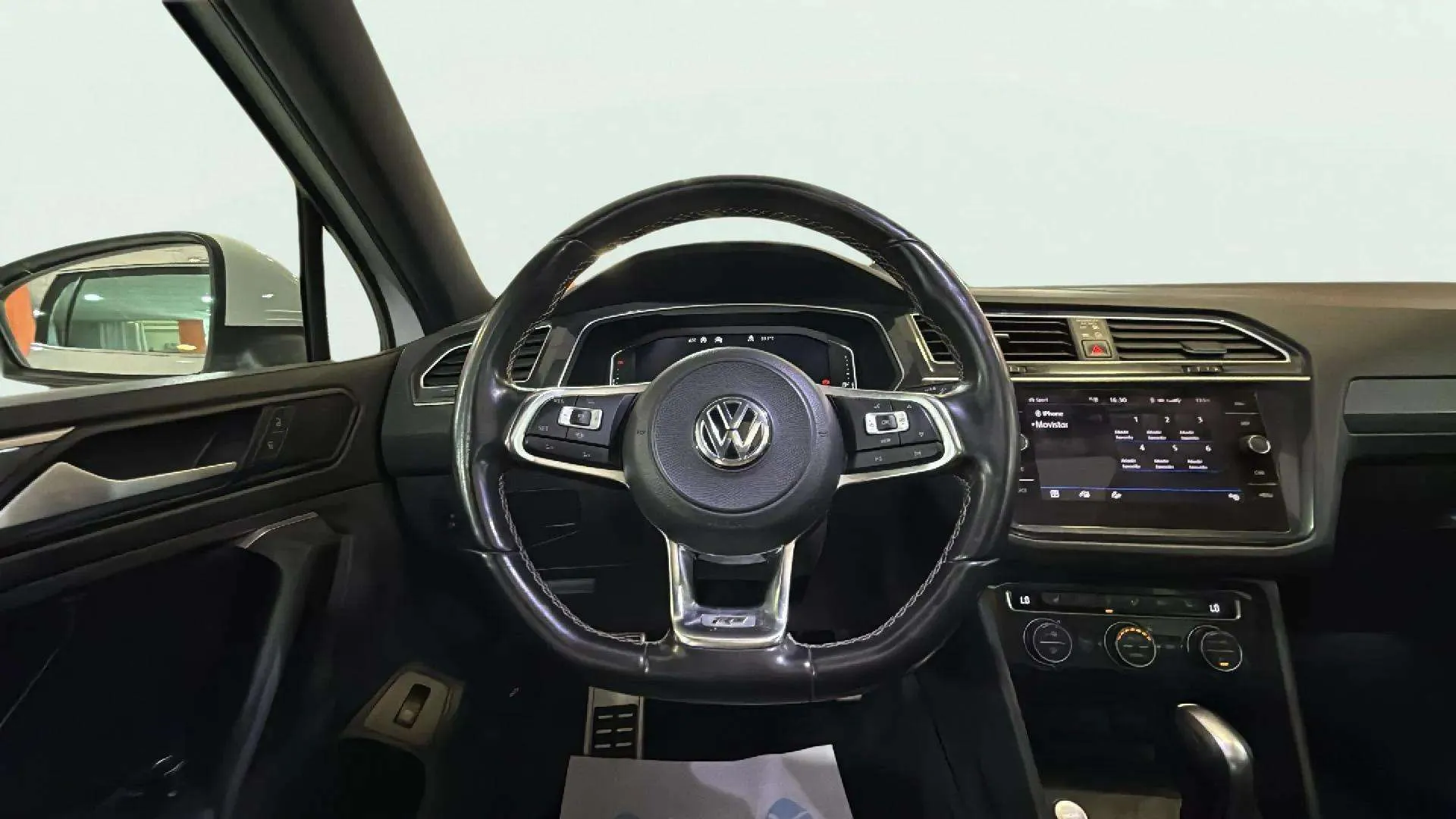 Volkswagen Tiguan Sport 2.0 TDI 4Motion DSG - foto 11