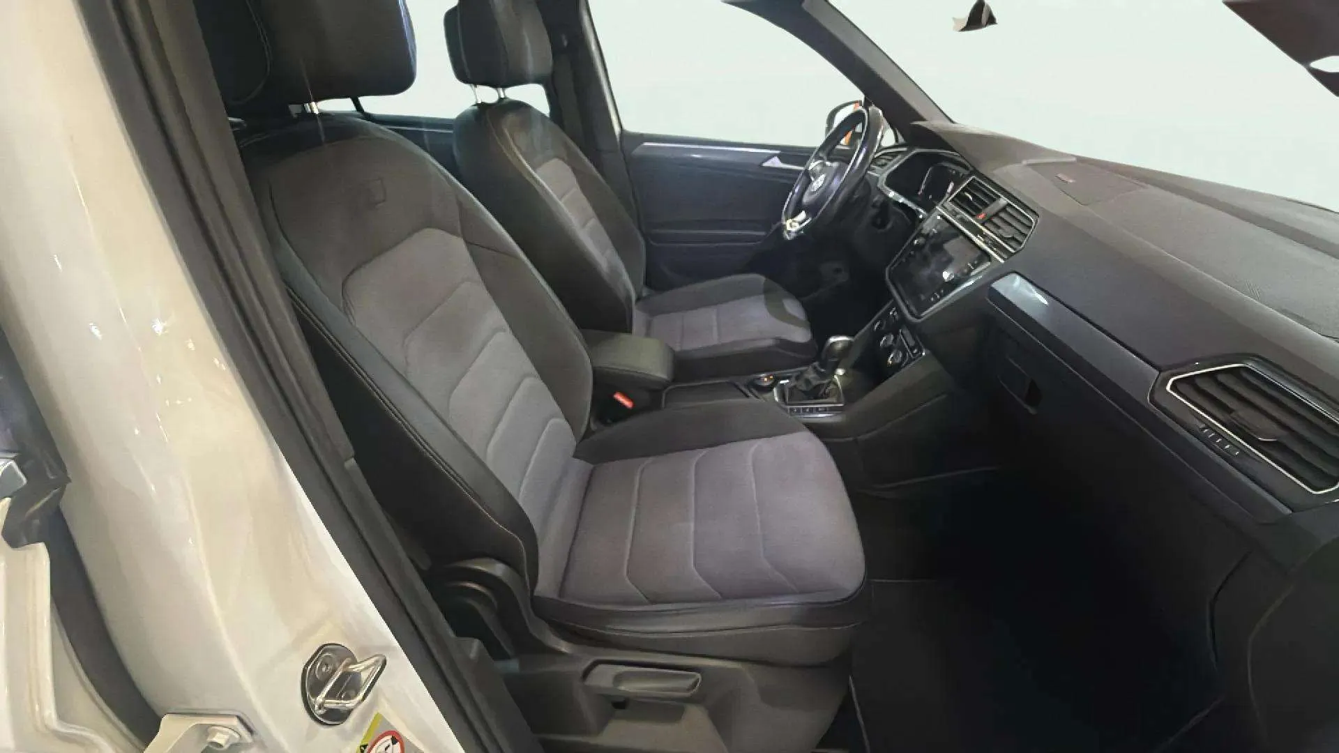 Volkswagen Tiguan Sport 2.0 TDI 4Motion DSG - foto 14