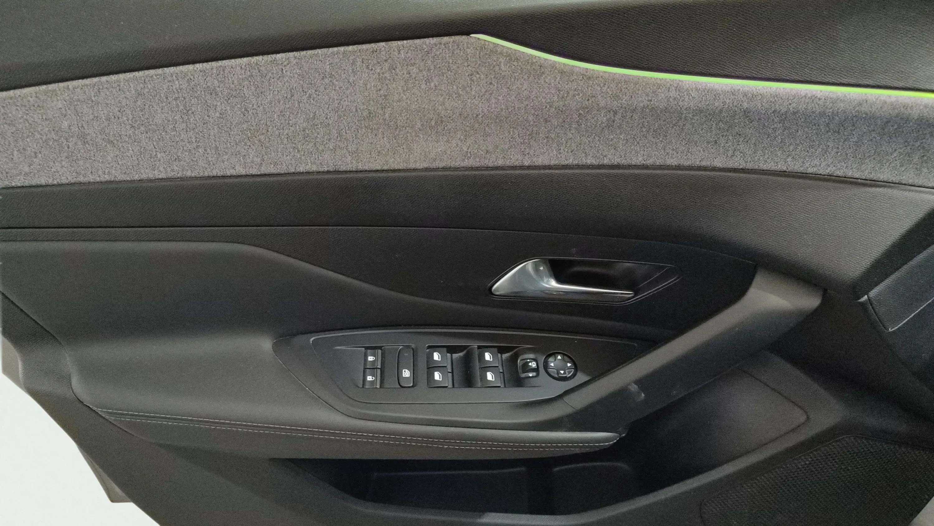 Peugeot 308 Allure Pack BlueHDi 130 EAT8 - foto 7