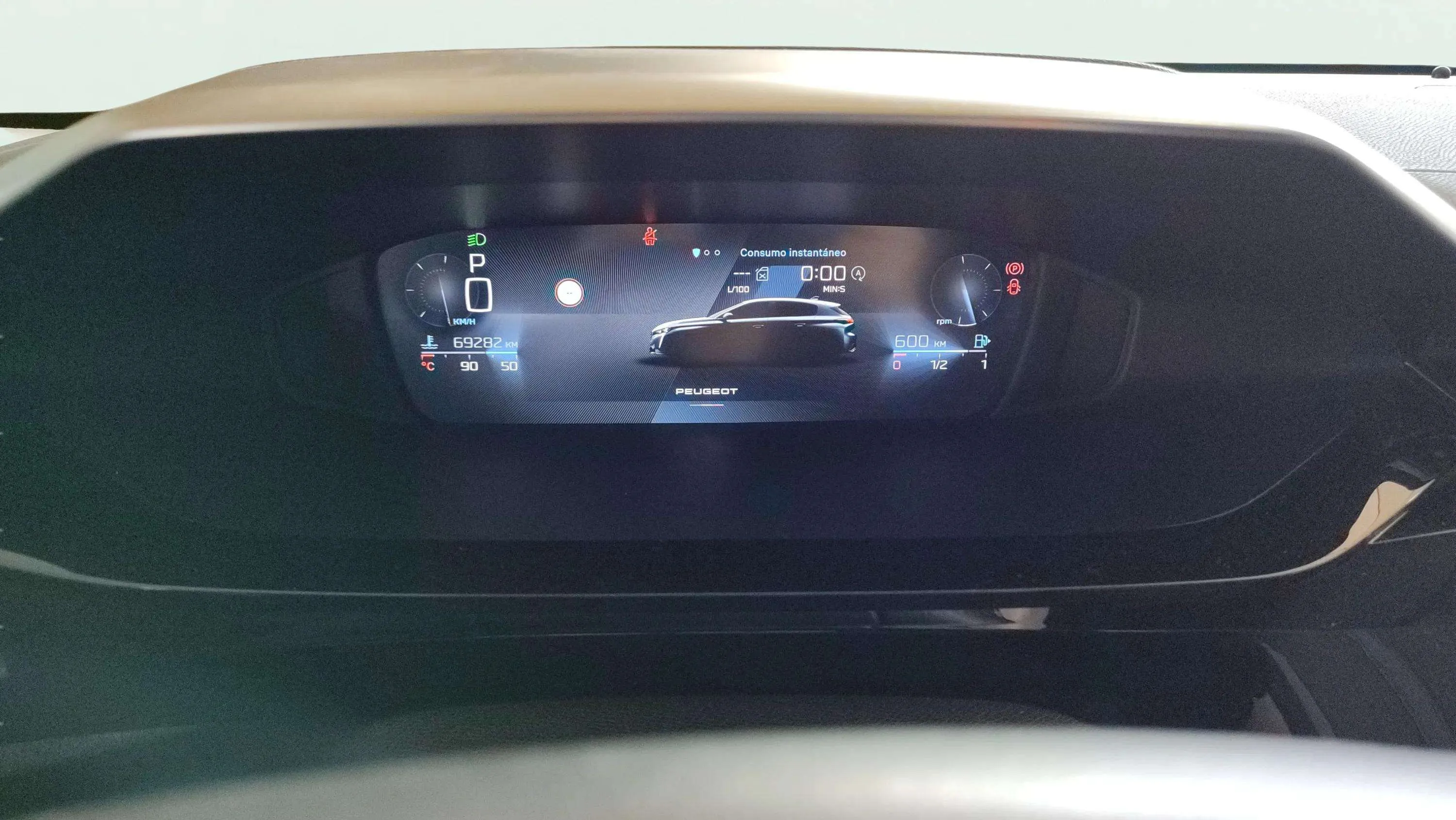 Peugeot 308 Allure Pack BlueHDi 130 EAT8 - foto 9