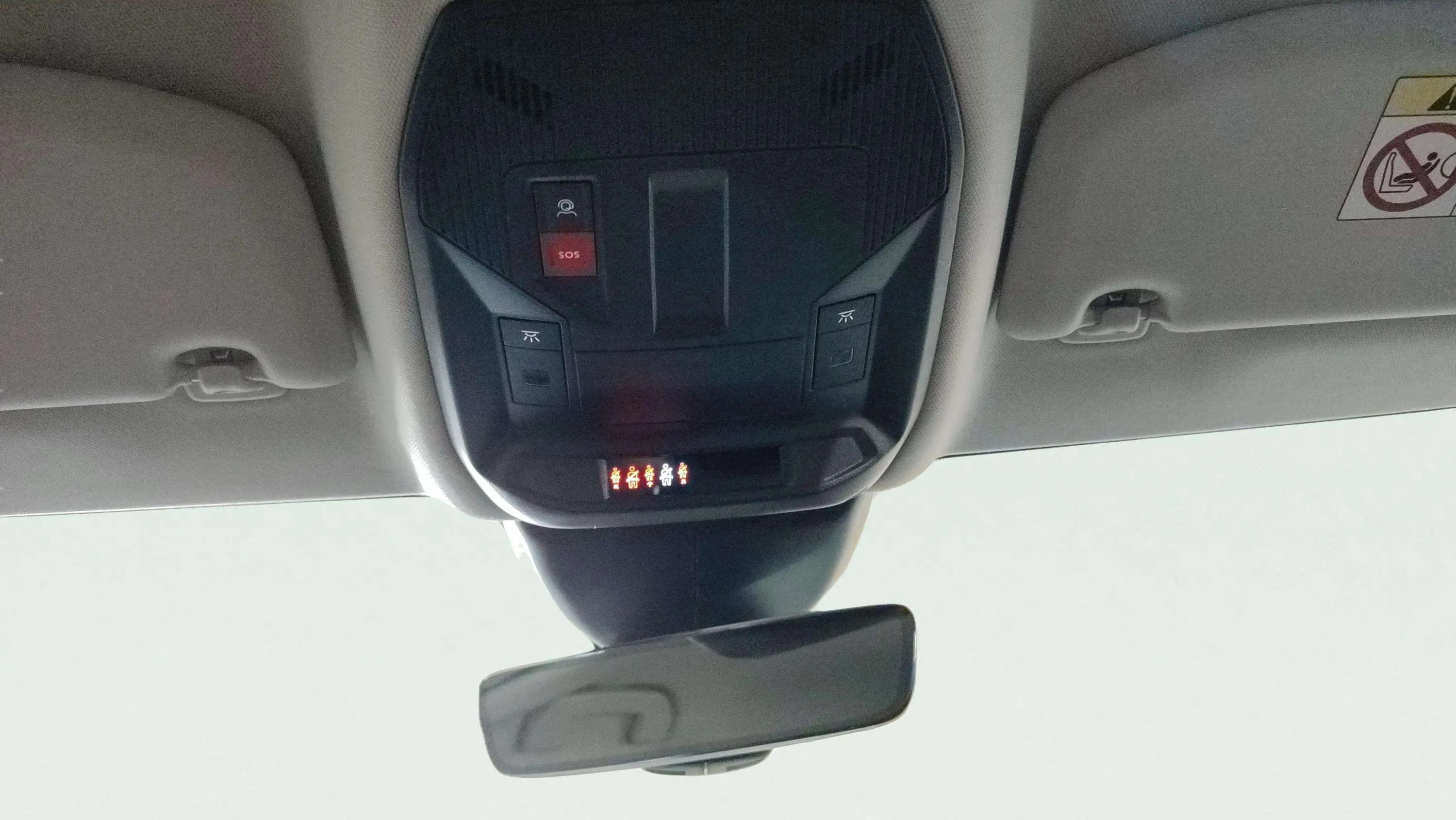 Peugeot 308 Allure Pack BlueHDi 130 EAT8 - foto 19