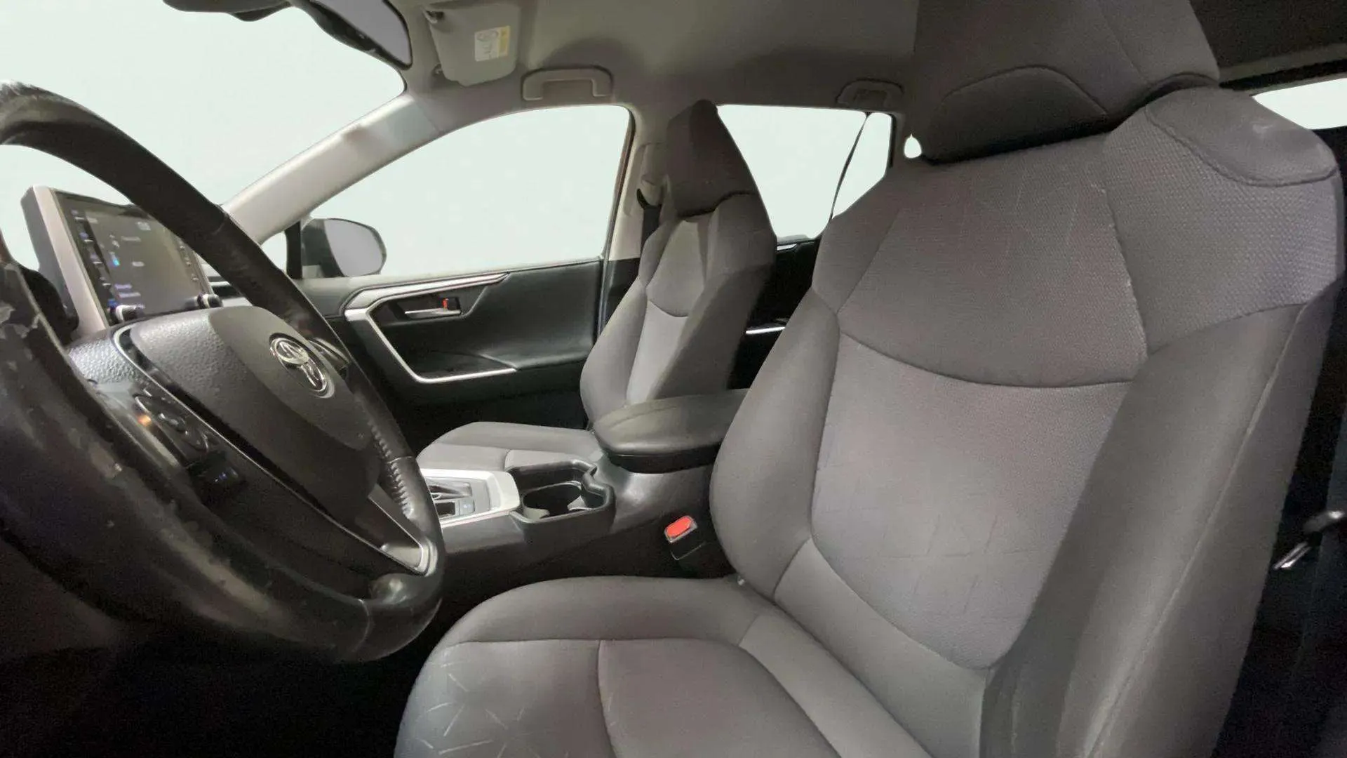 Toyota RAV4 2.5l 220H Advance - foto 9