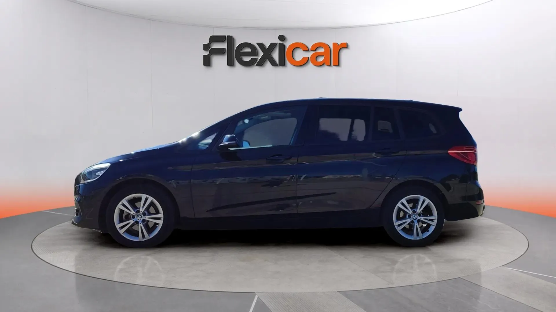 BMW Serie 2 Gran Tourer 216i - foto 5