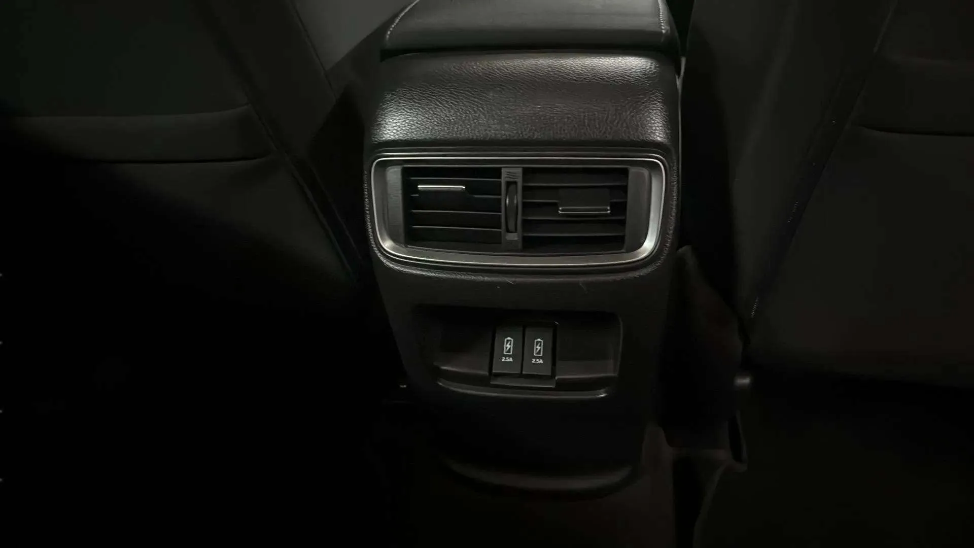 Honda CR-V 1.5 VTEC Turbo 4x2 Elegance Navi - foto 22