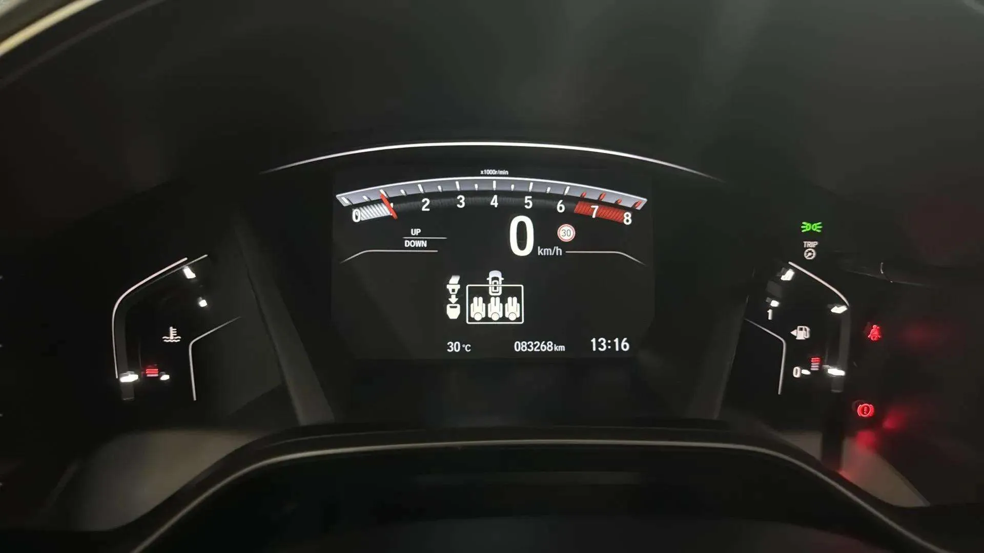 Honda CR-V 1.5 VTEC Turbo 4x2 Elegance Navi - foto 16