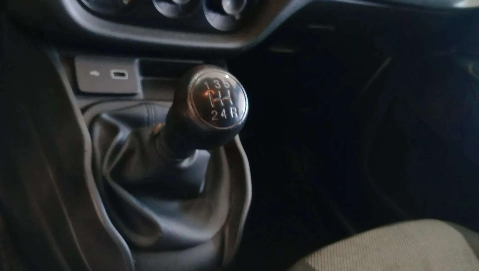 Fiat Doblò Panorama Active N1 1.3 MultiJet E5+ - foto 12