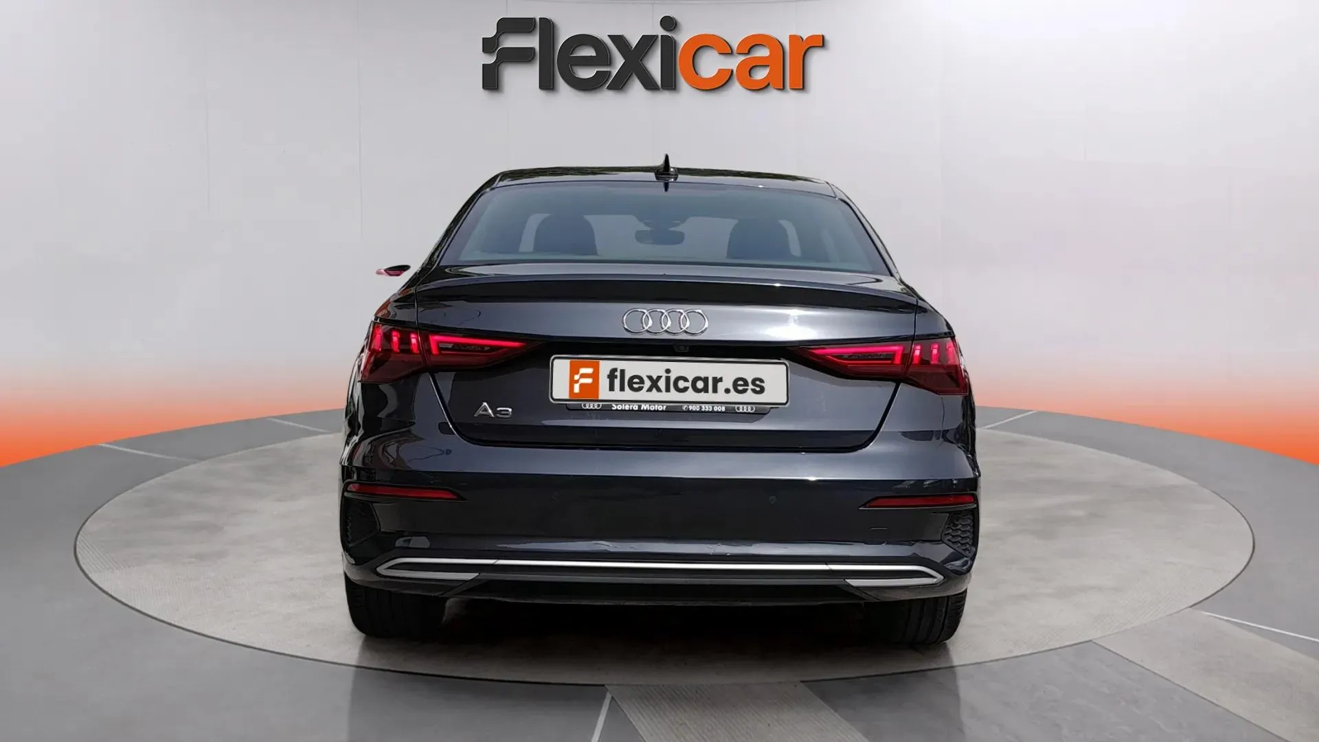 Audi A3 Sedan 30 TDI - foto 5