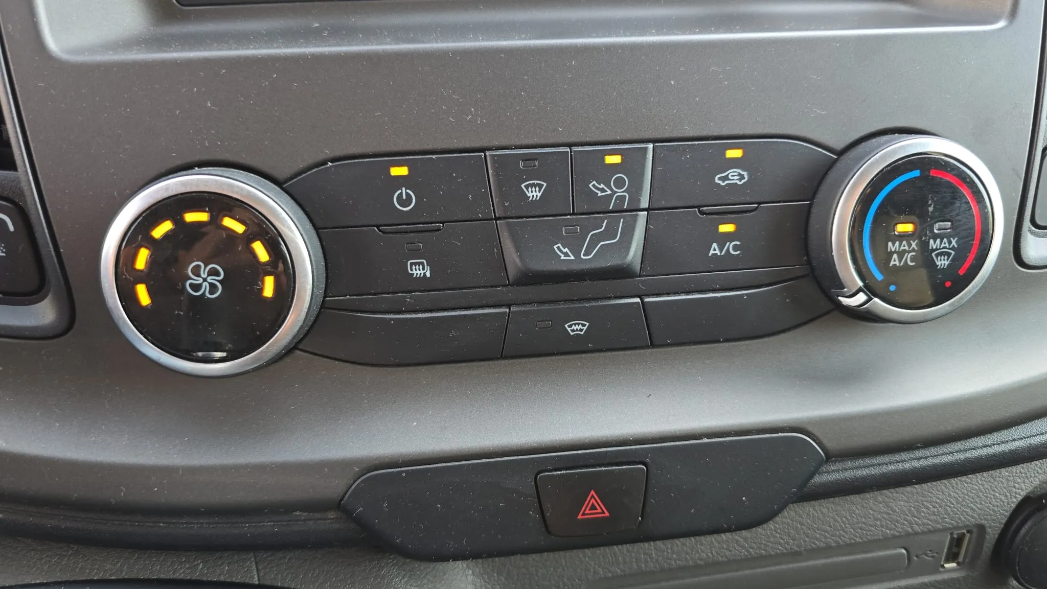 Ford Transit 350 L3H2 Van Trend FWD HD - foto 16