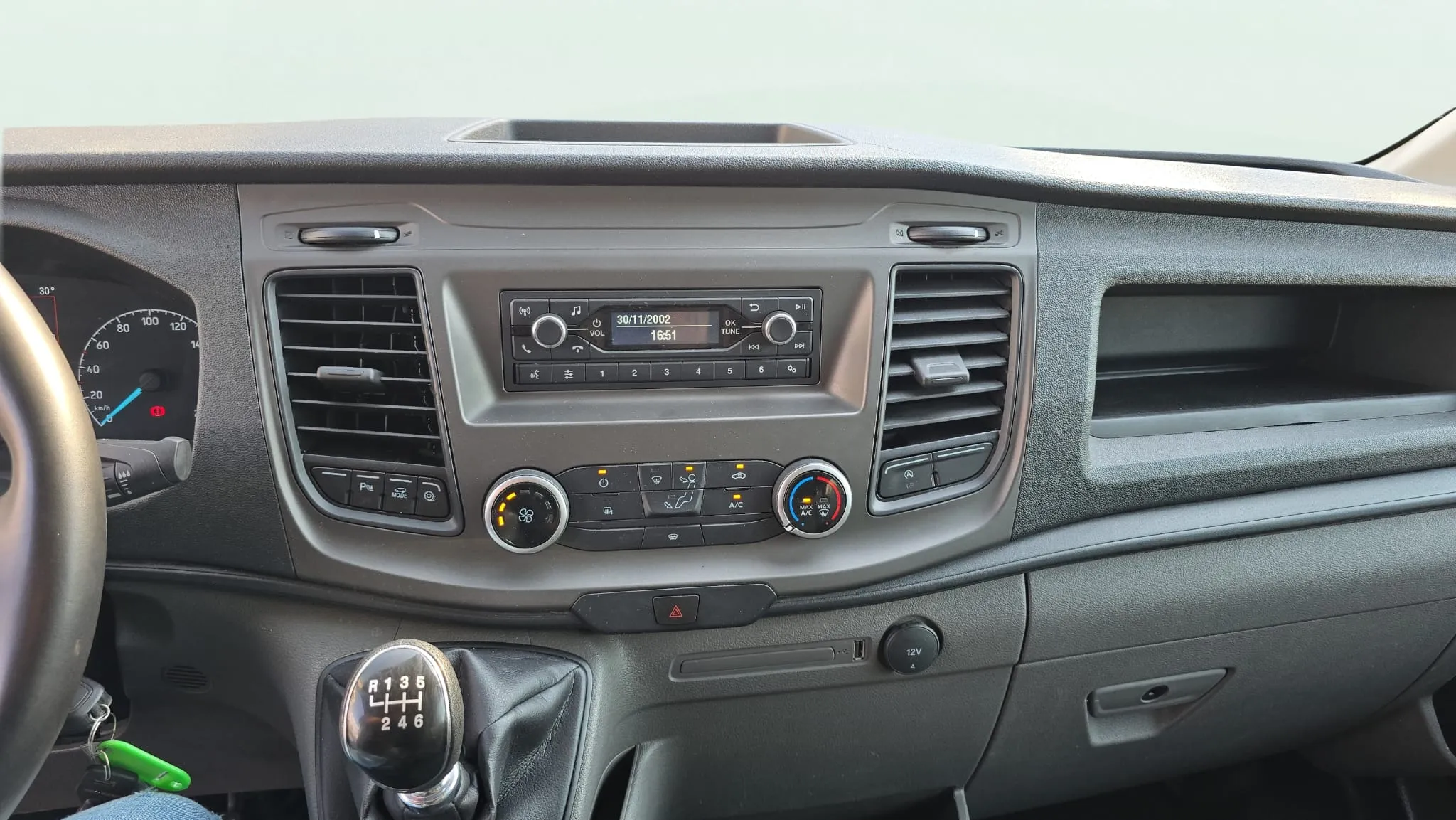 Ford Transit 350 L3H2 Van Trend FWD HD - foto 14