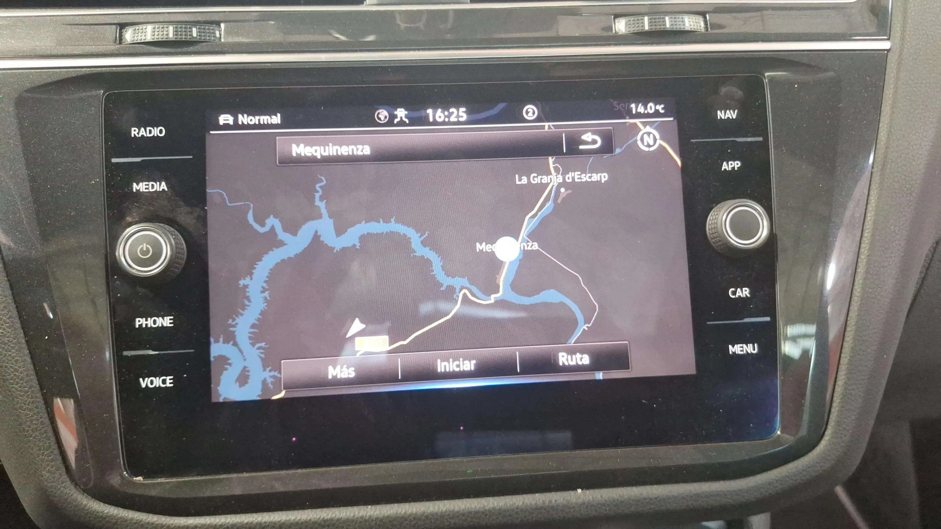 Volkswagen Tiguan R-Line 2.0 TDI DSG - foto 10