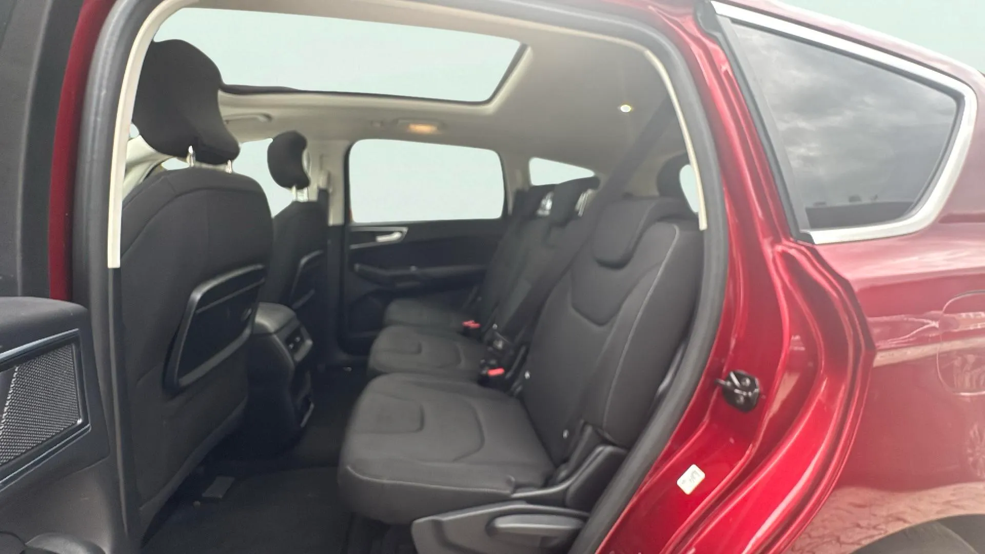 Ford S-Max 2.0 TDCi Titanium PowerShift - foto 24