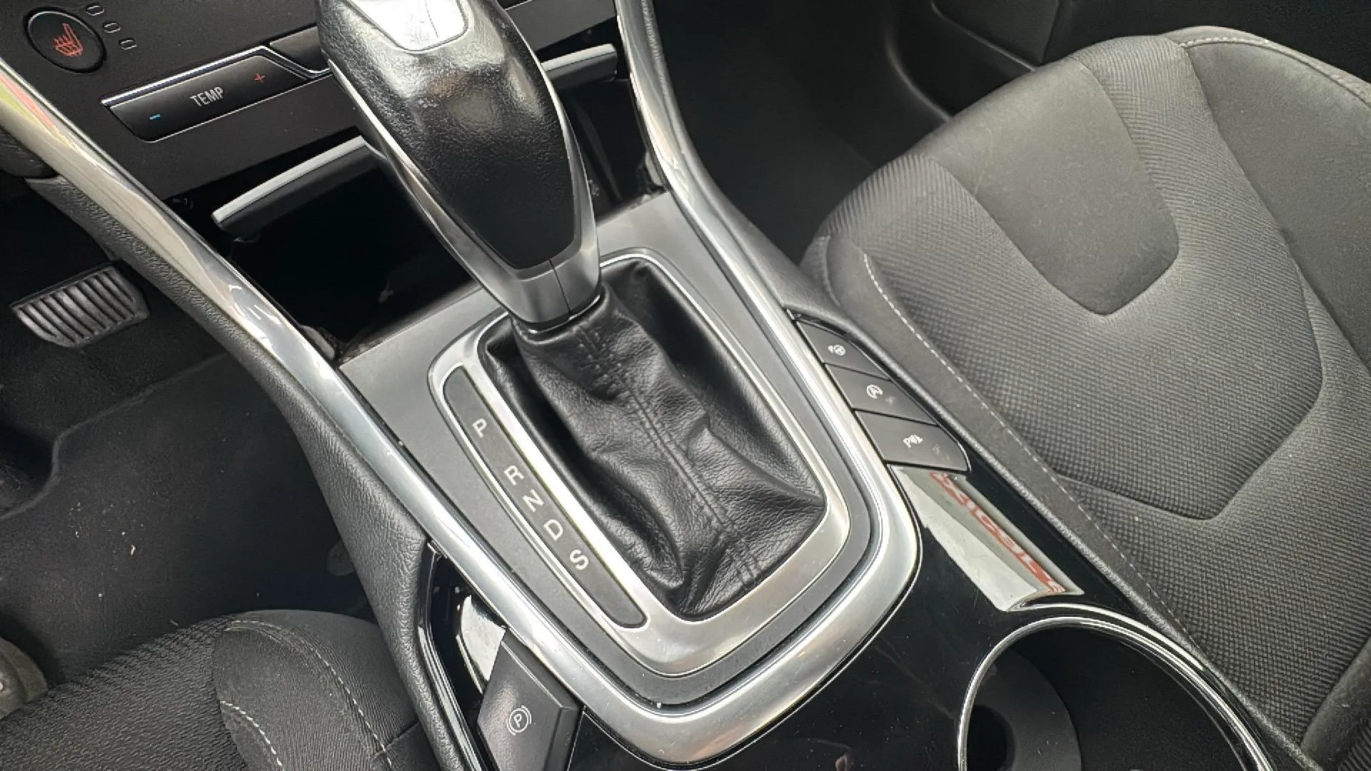 Ford S-Max 2.0 TDCi Titanium PowerShift - foto 20