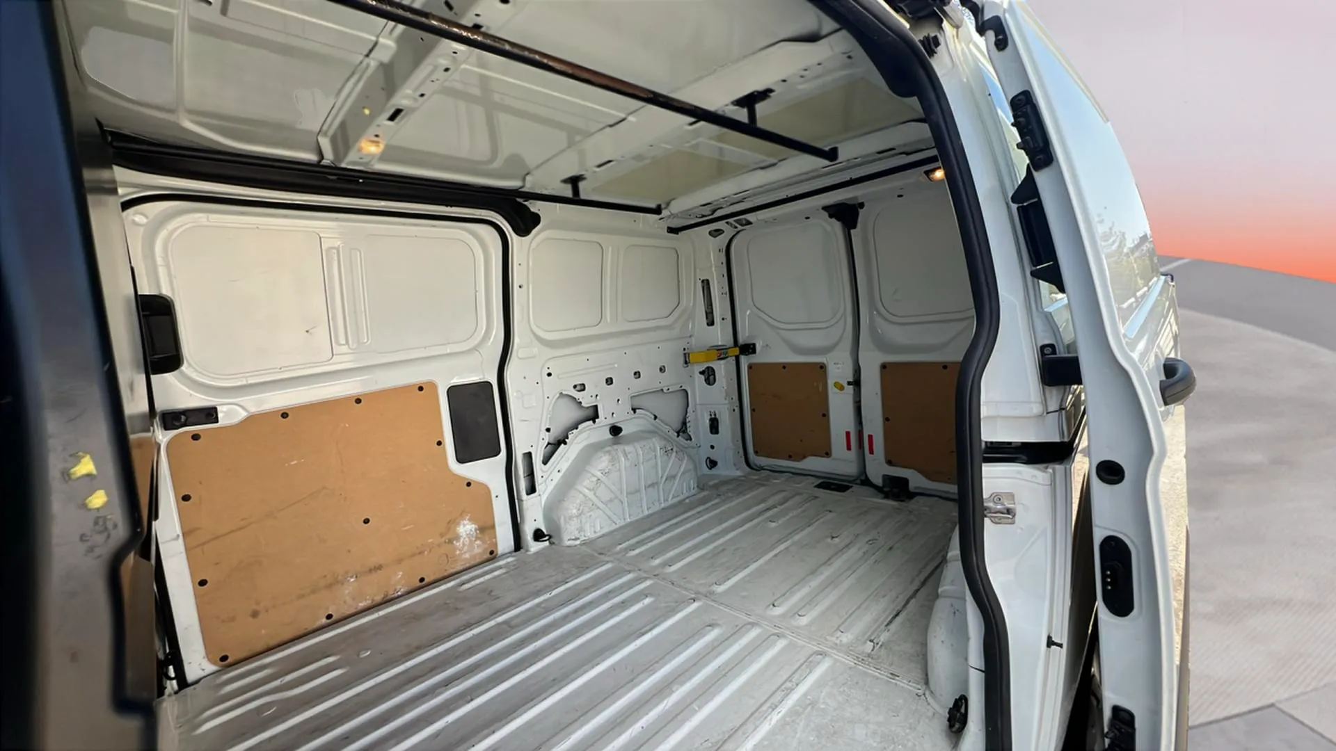 Ford Transit Custom 2.0 TDCi 230 L1 H1 - foto 9