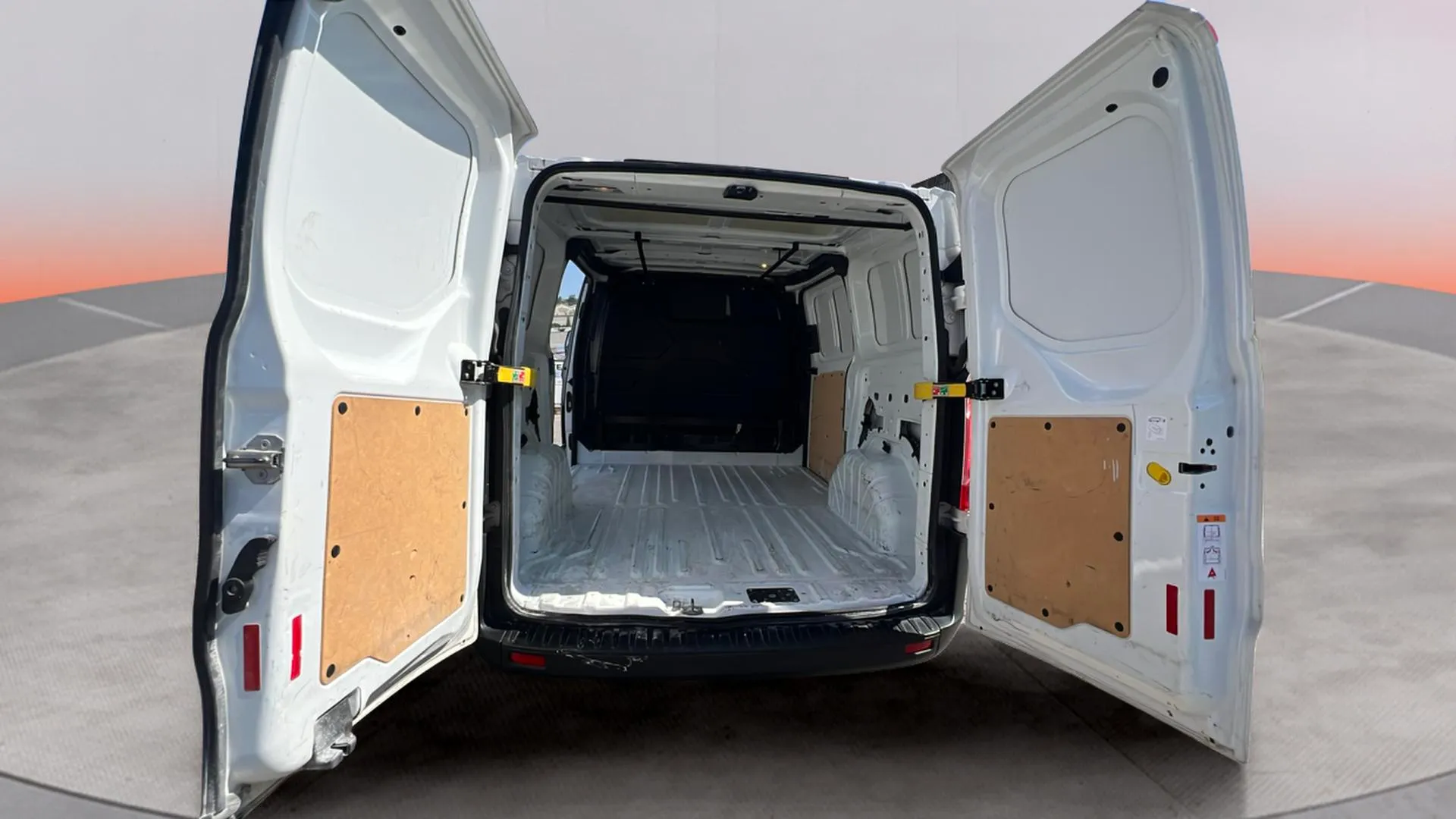 Ford Transit Custom 2.0 TDCi 230 L1 H1 - foto 10