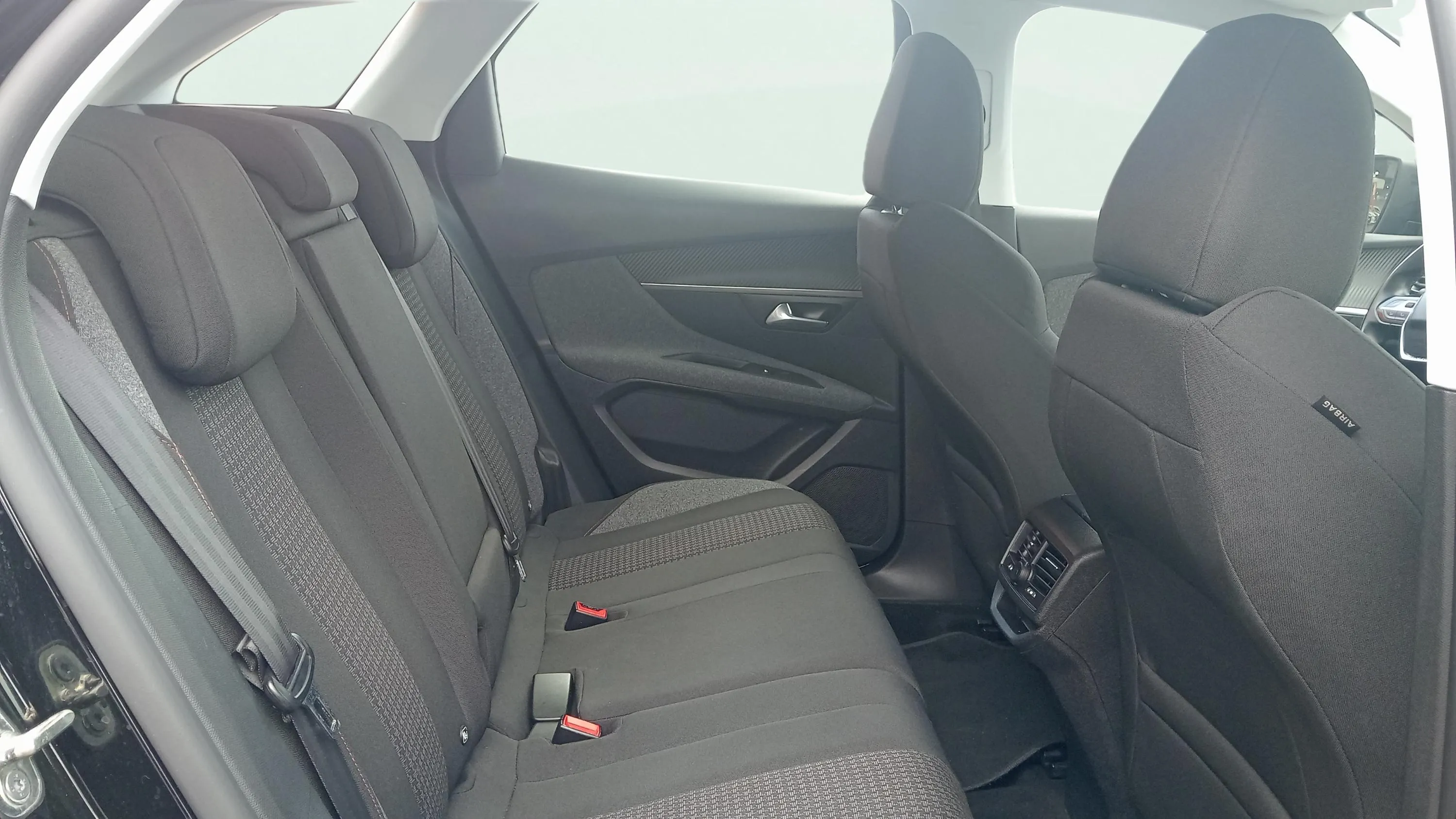 Peugeot 3008 1.5L BlueHDi Active - foto 10