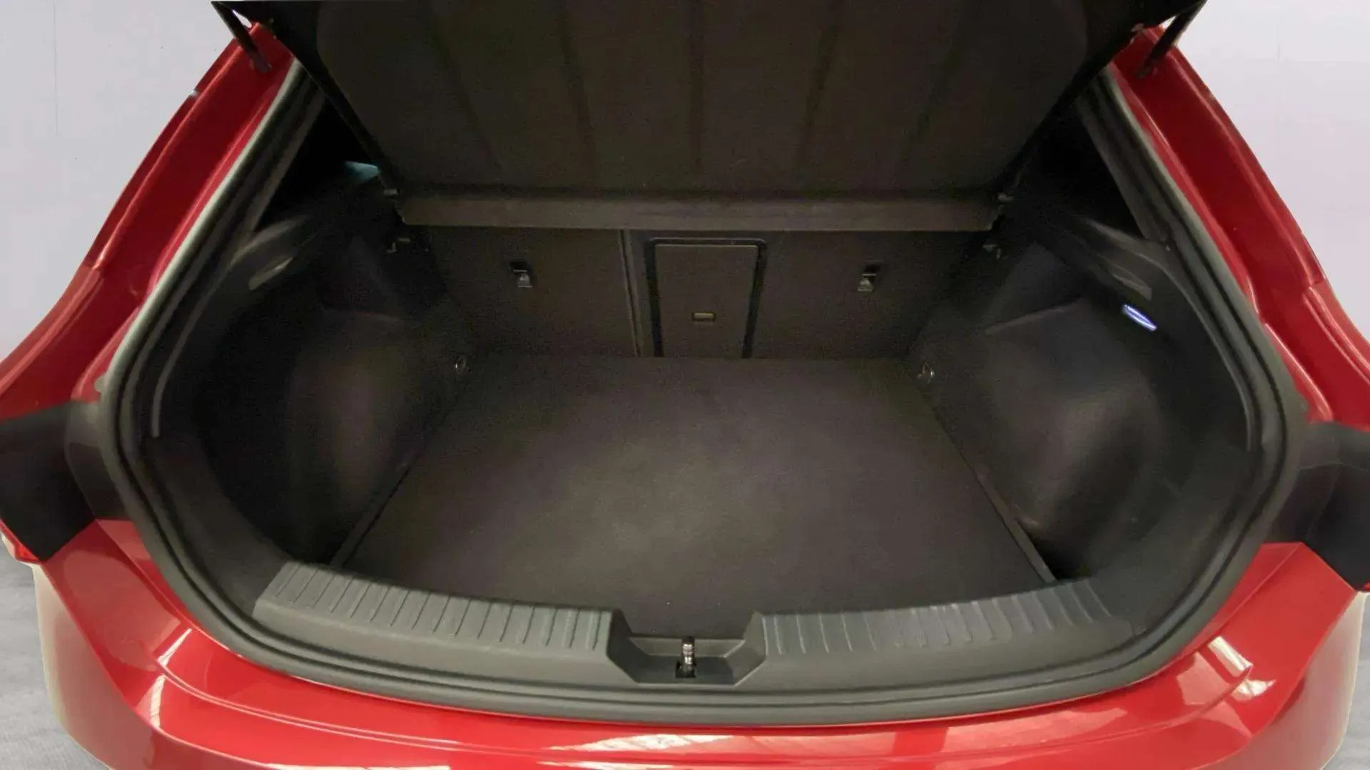 SEAT León 1.4 e-Hybrid DSG-6 FR - foto 9